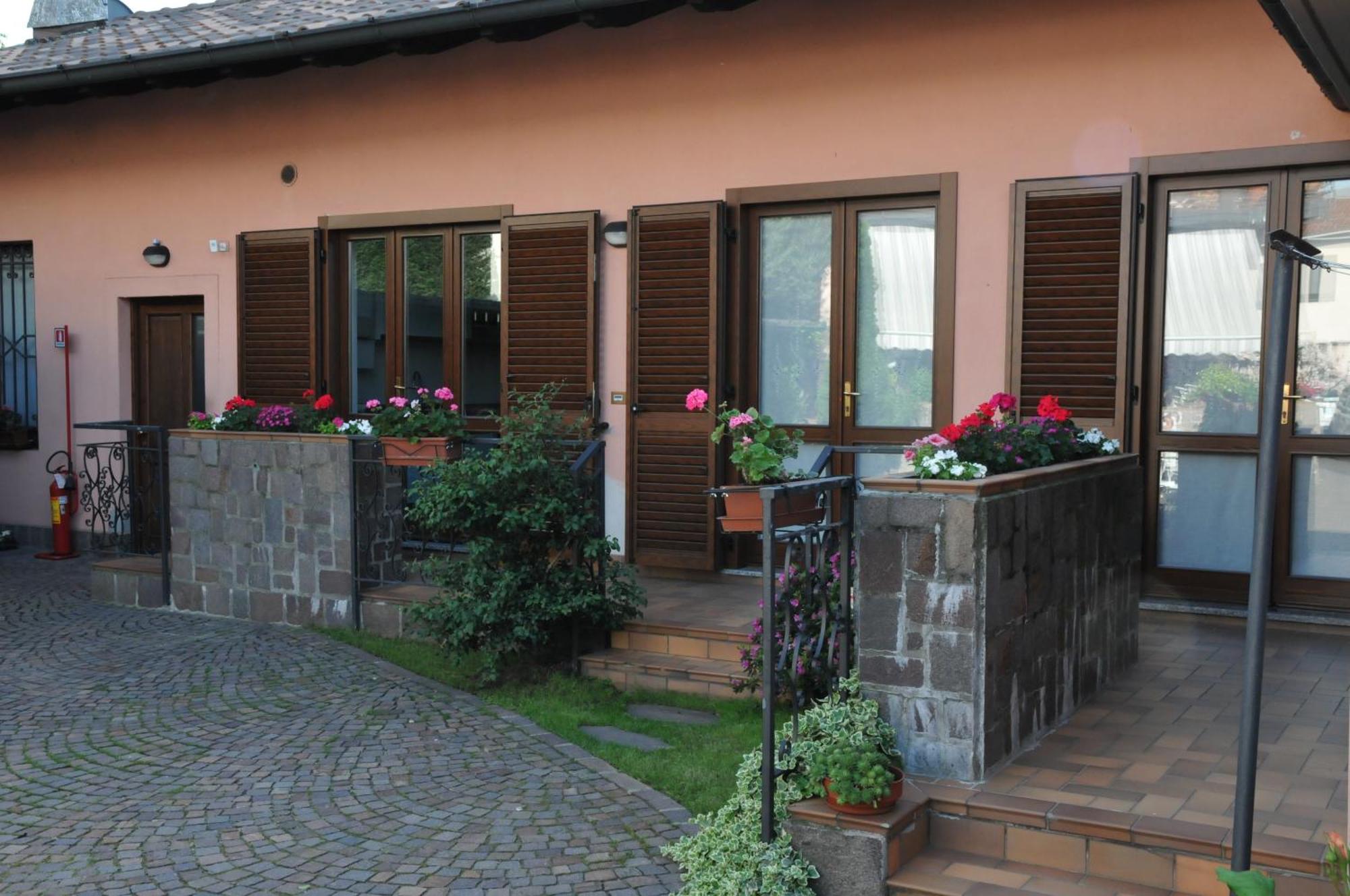 Top 10 Places To Stay in Varese