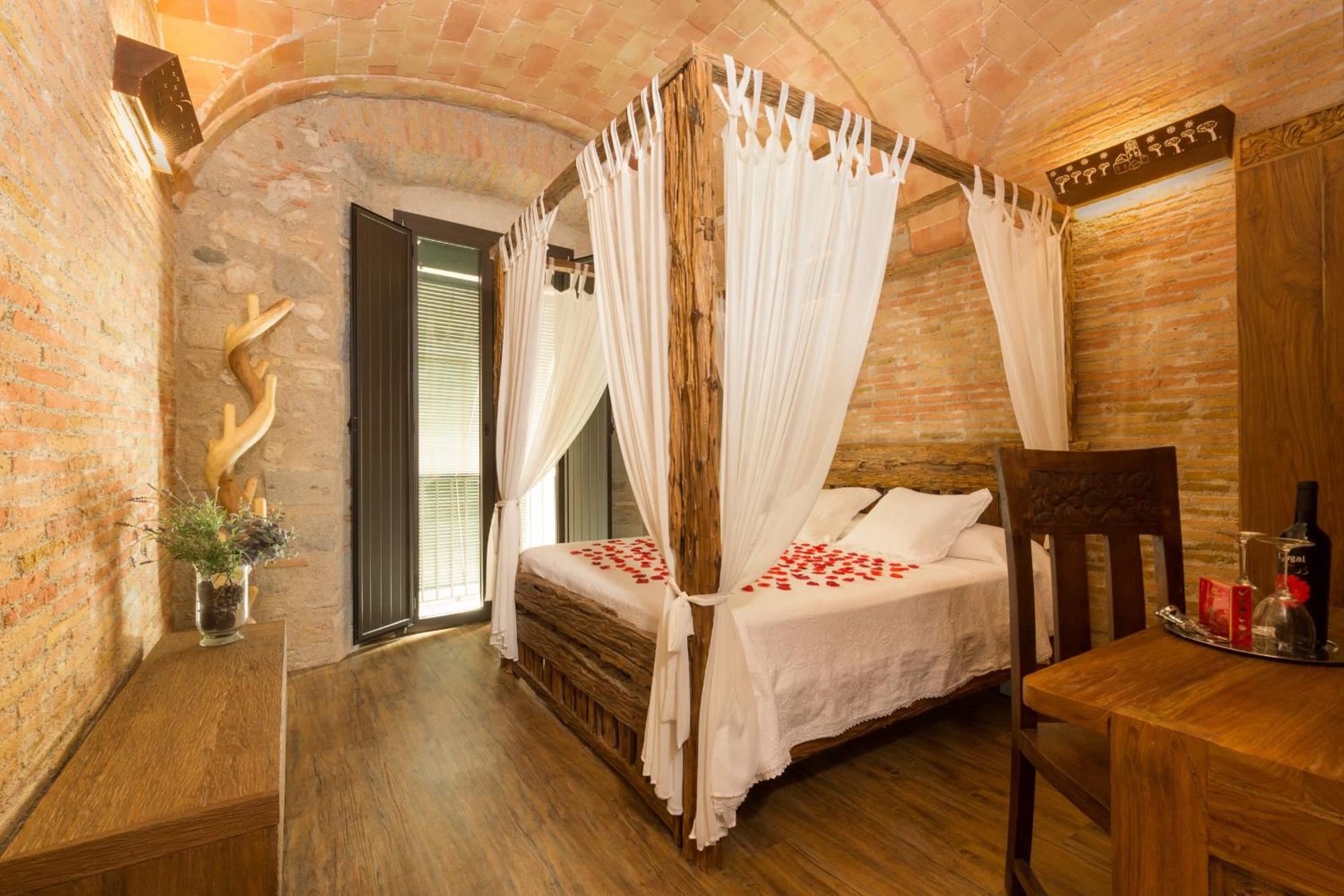 7. Hotel Històric