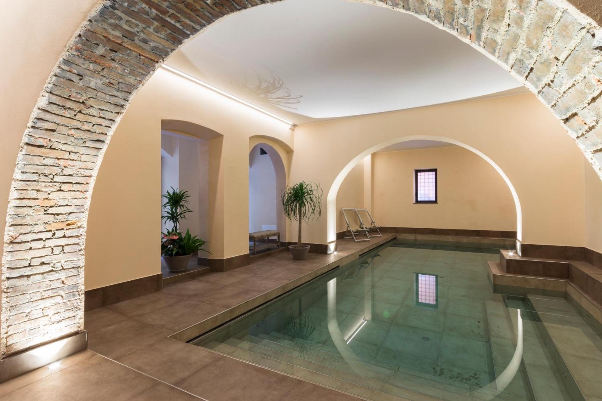 5. Max Hotel Livorno