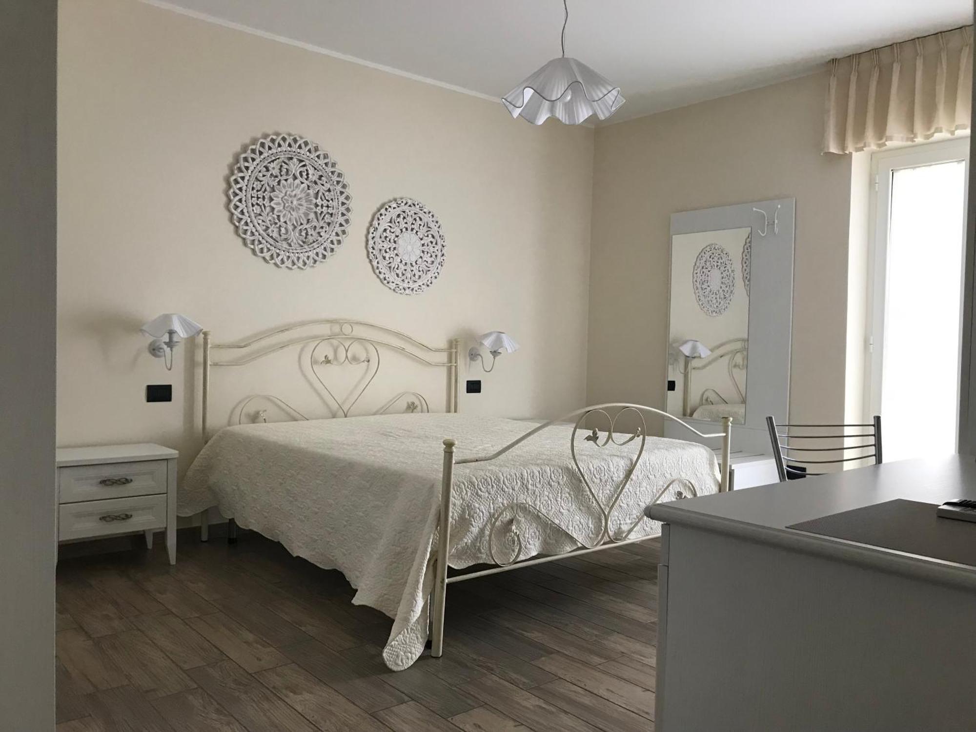 7. Bed And Breakfast Sun Wine