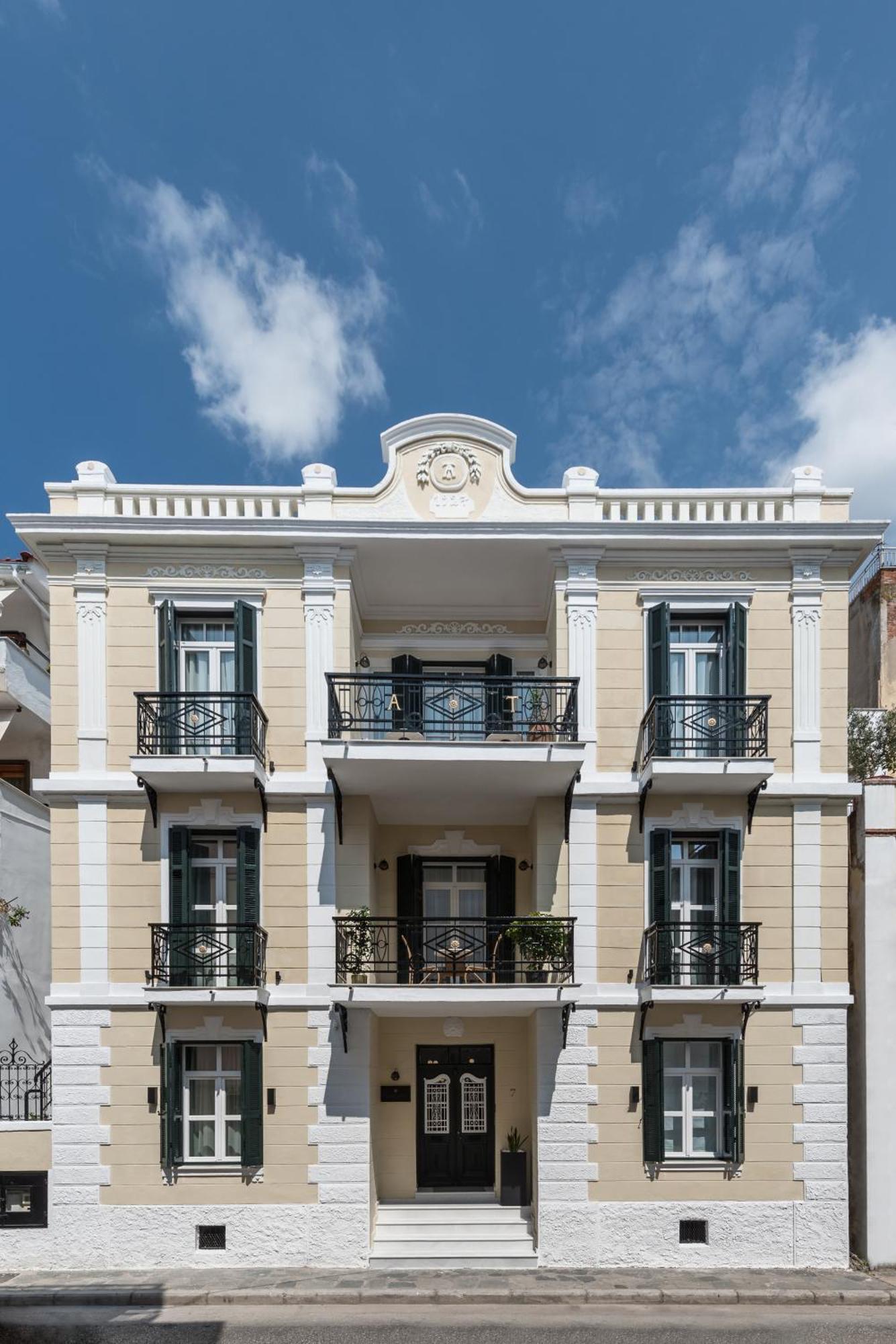 1. The Anthemion House