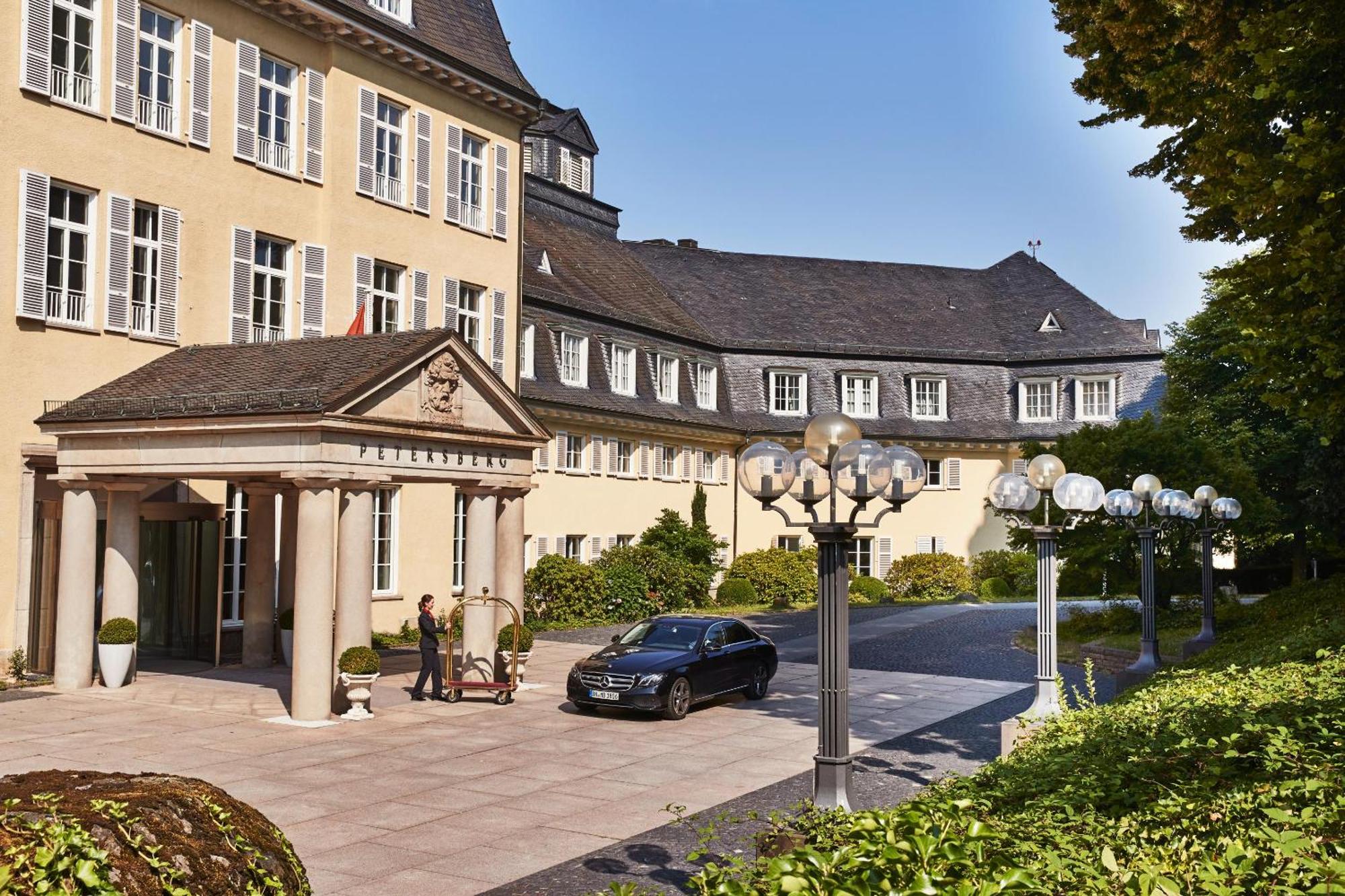 8. Steigenberger Icon Grandhotel & Spa Petersberg