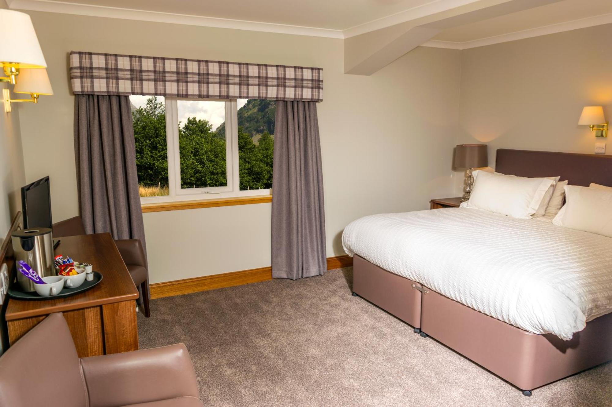 10. Tyndrum Lodges