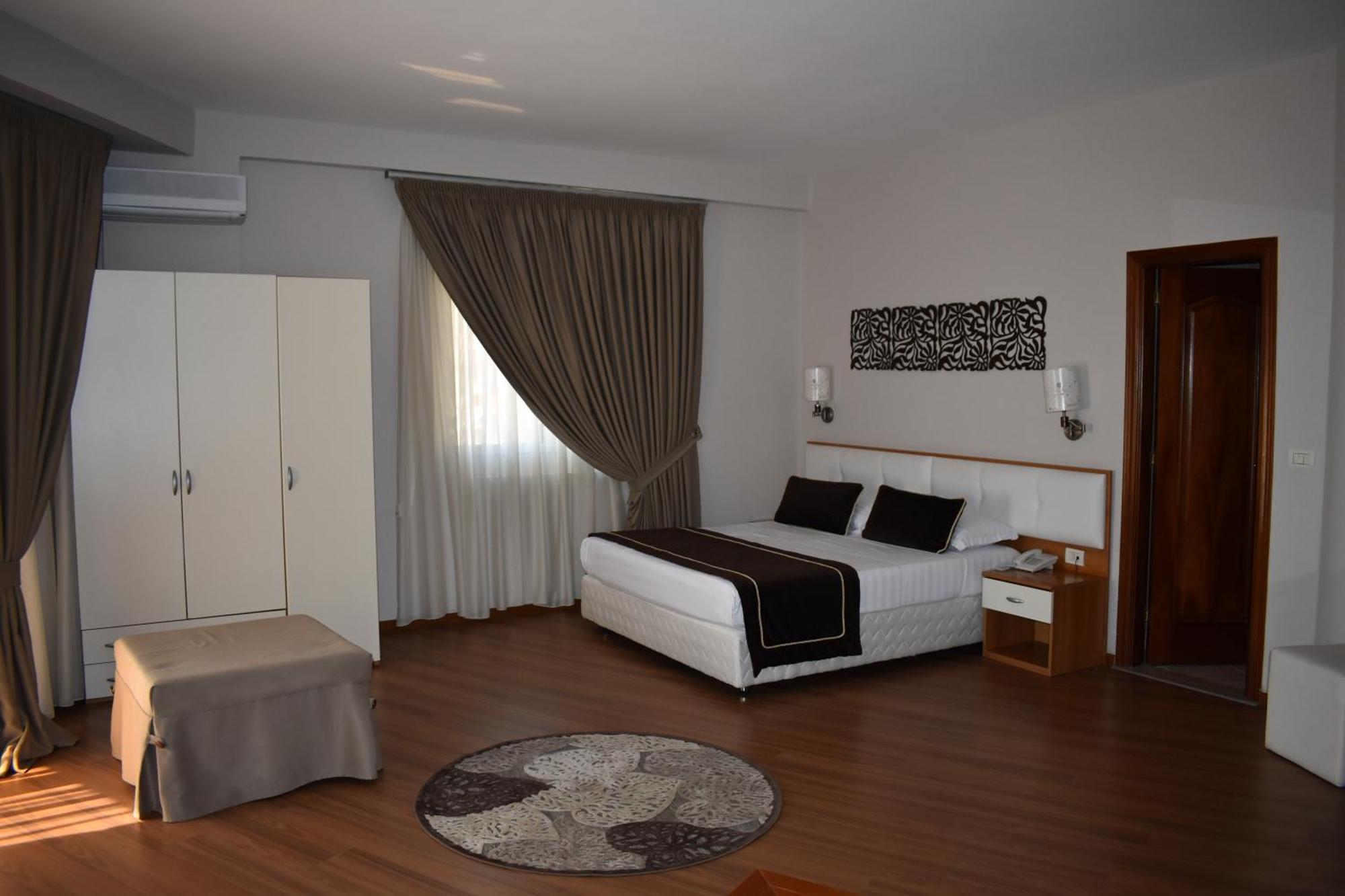 8. Hotel Arvi