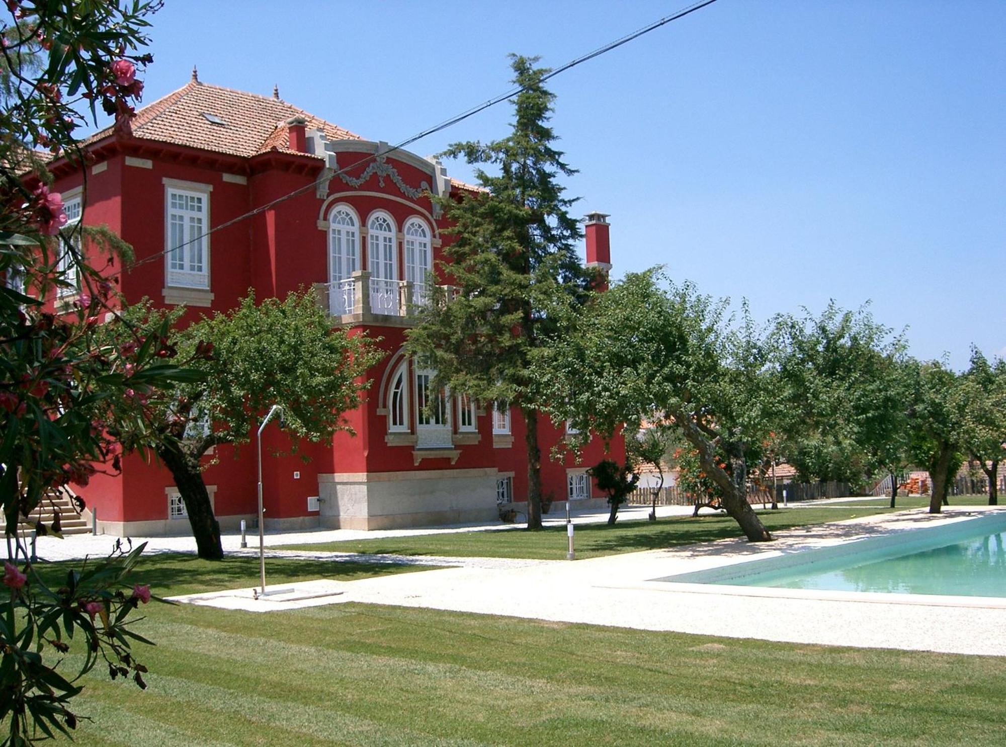 7. Casa Vermelha