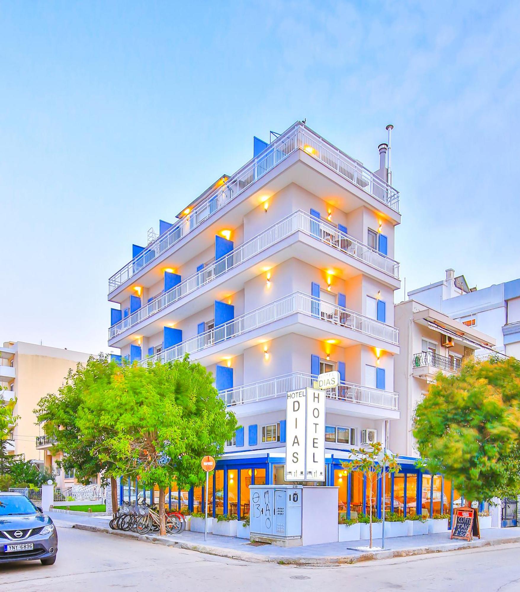 2. Dias Hotel
