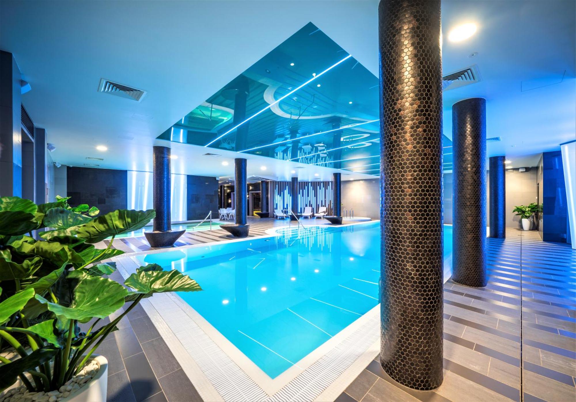 3. Wellton Riverside Spa Hotel