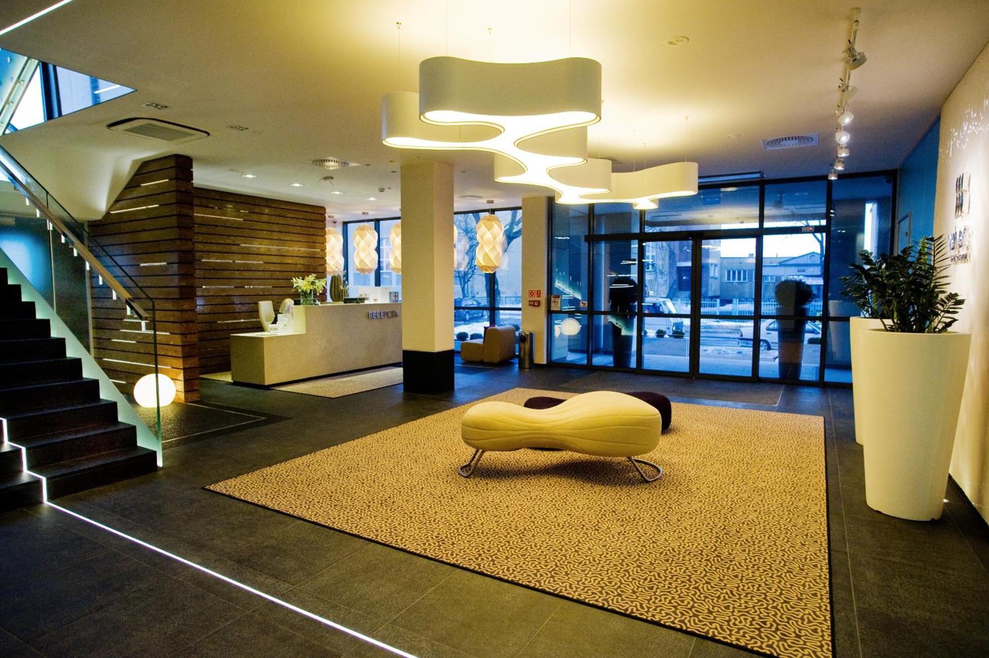 5. Velvet Hotel & Restaurant