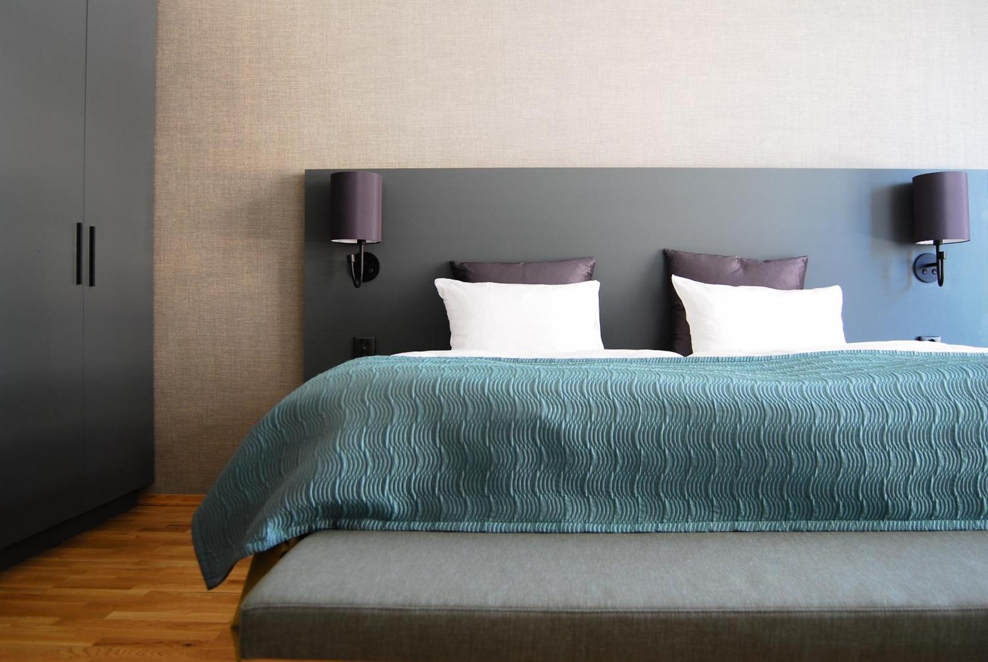10. Hotel KRS
