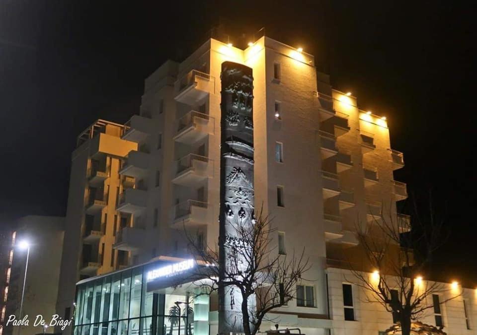 9. Alexander Museum Palace