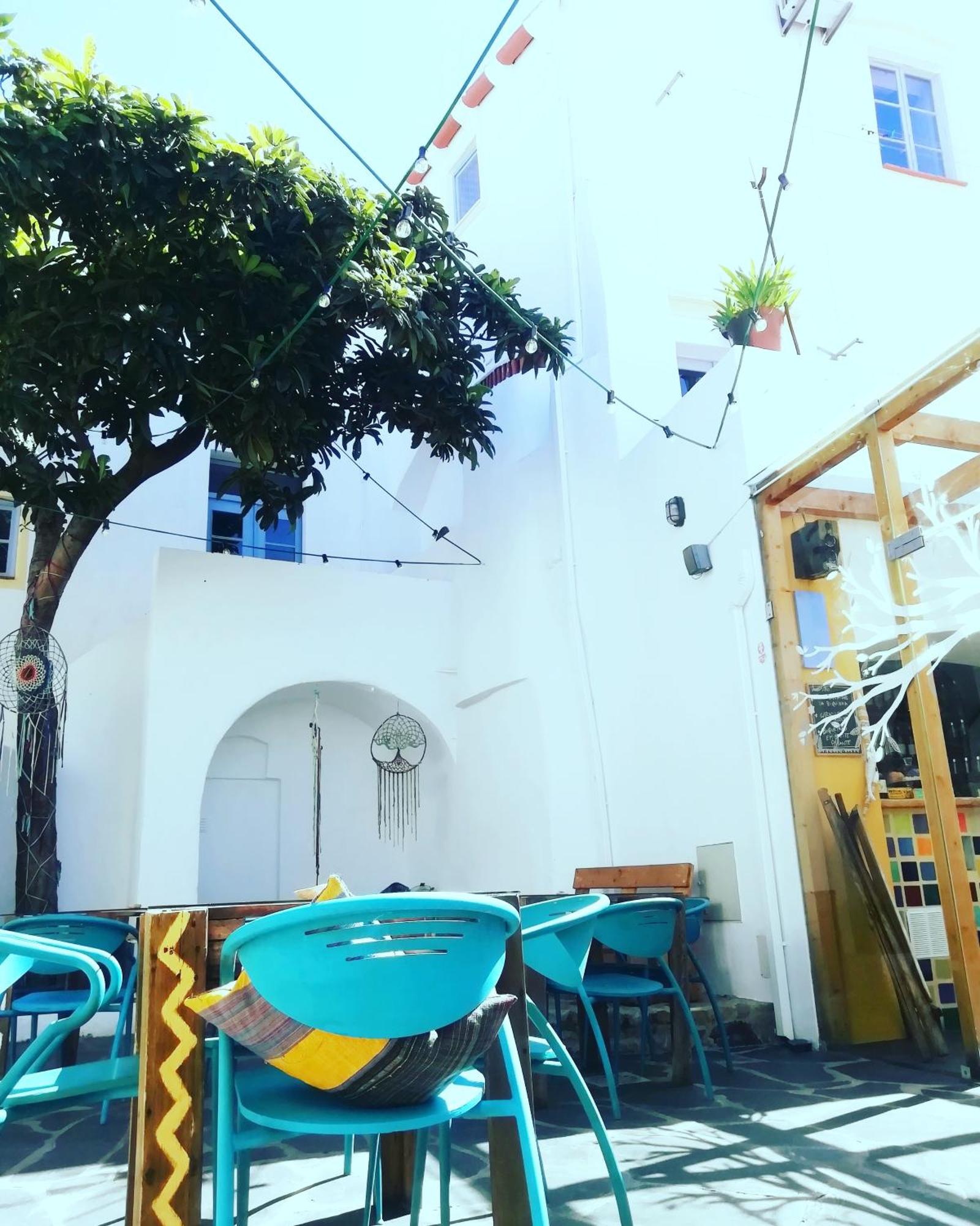 10. Casa Do Patio- Bed & Breakfast- City Center