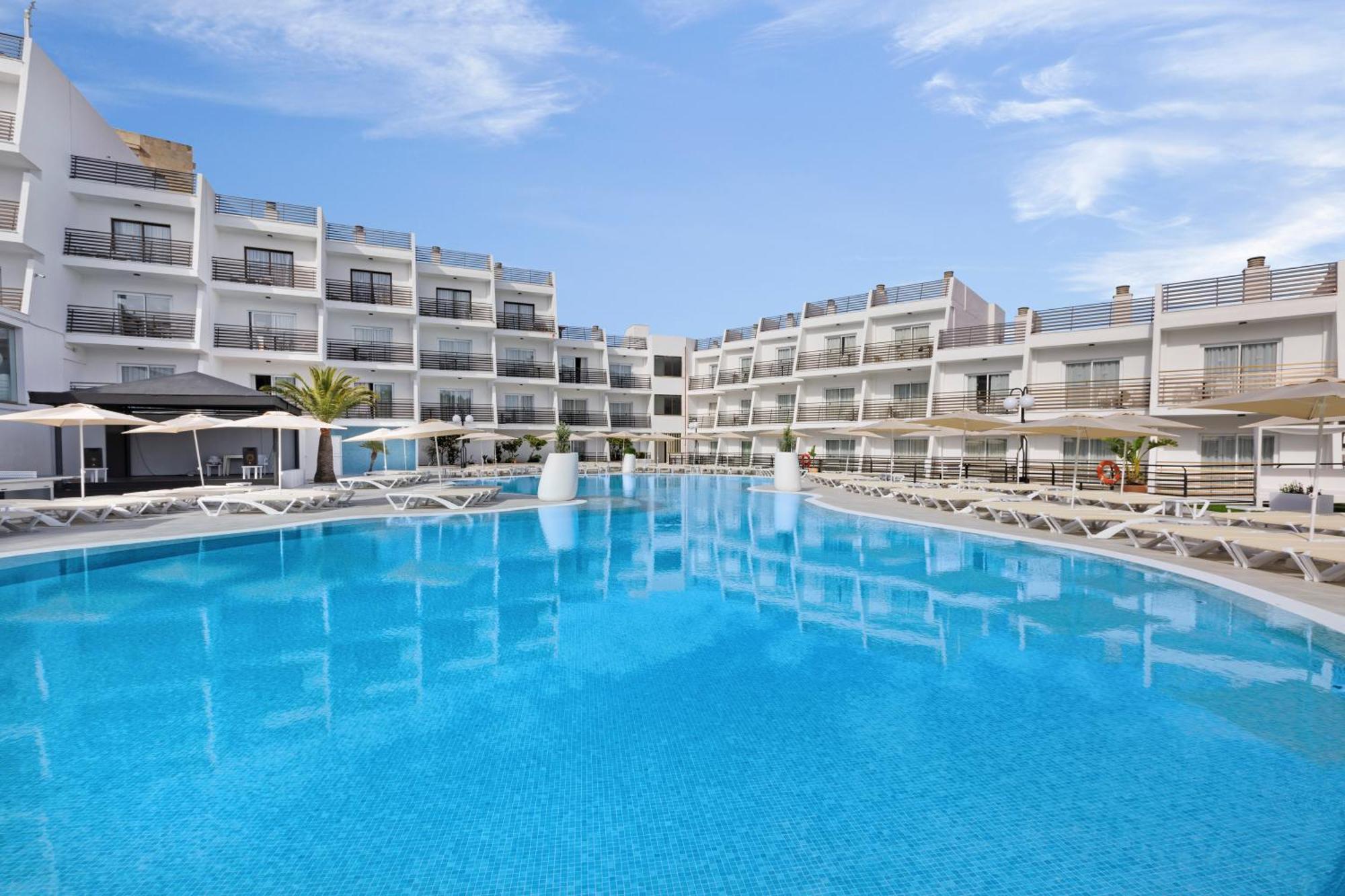 Top 10 Places To Stay in Magaluf