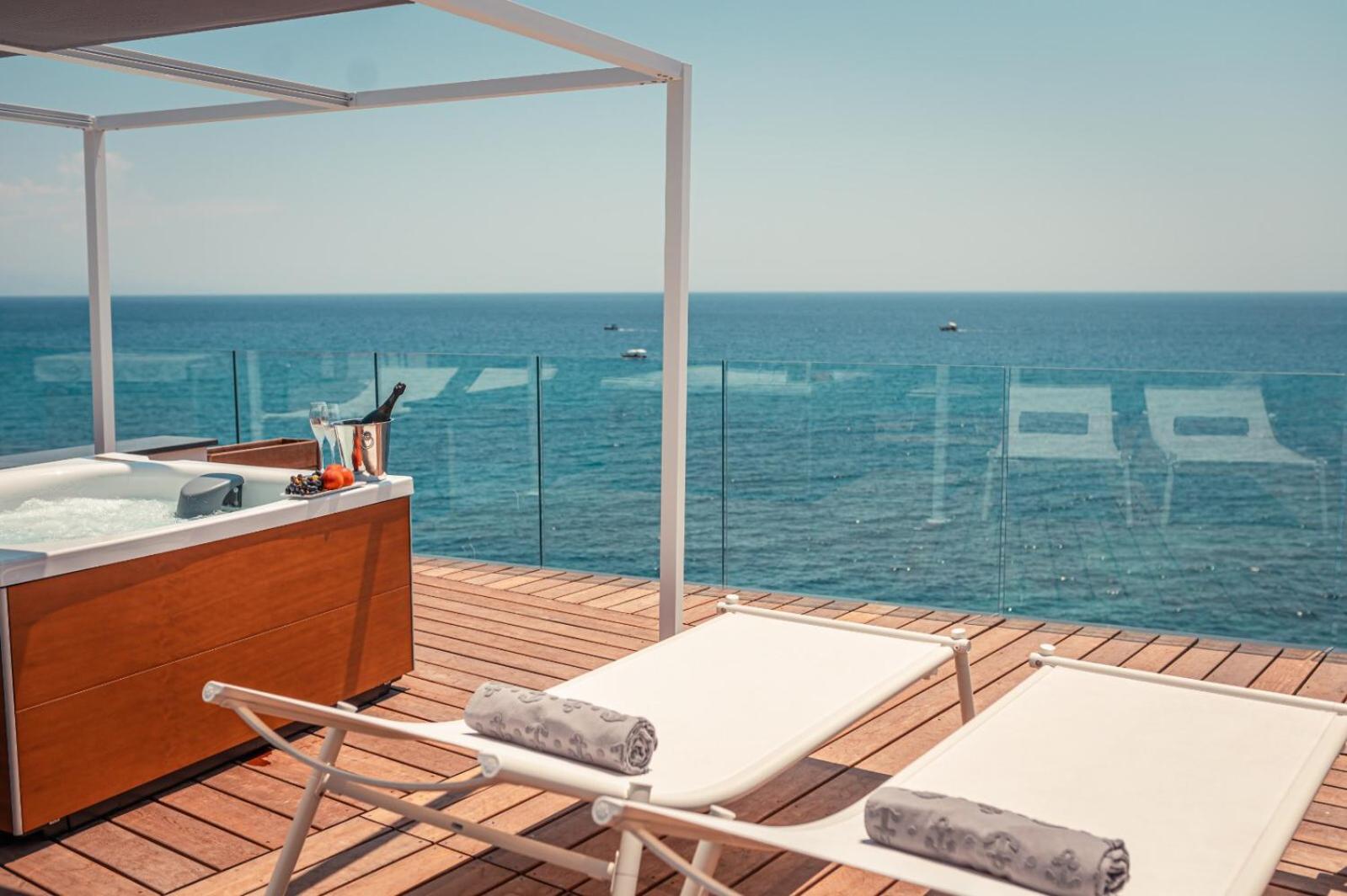 8. Nautilus Hotel