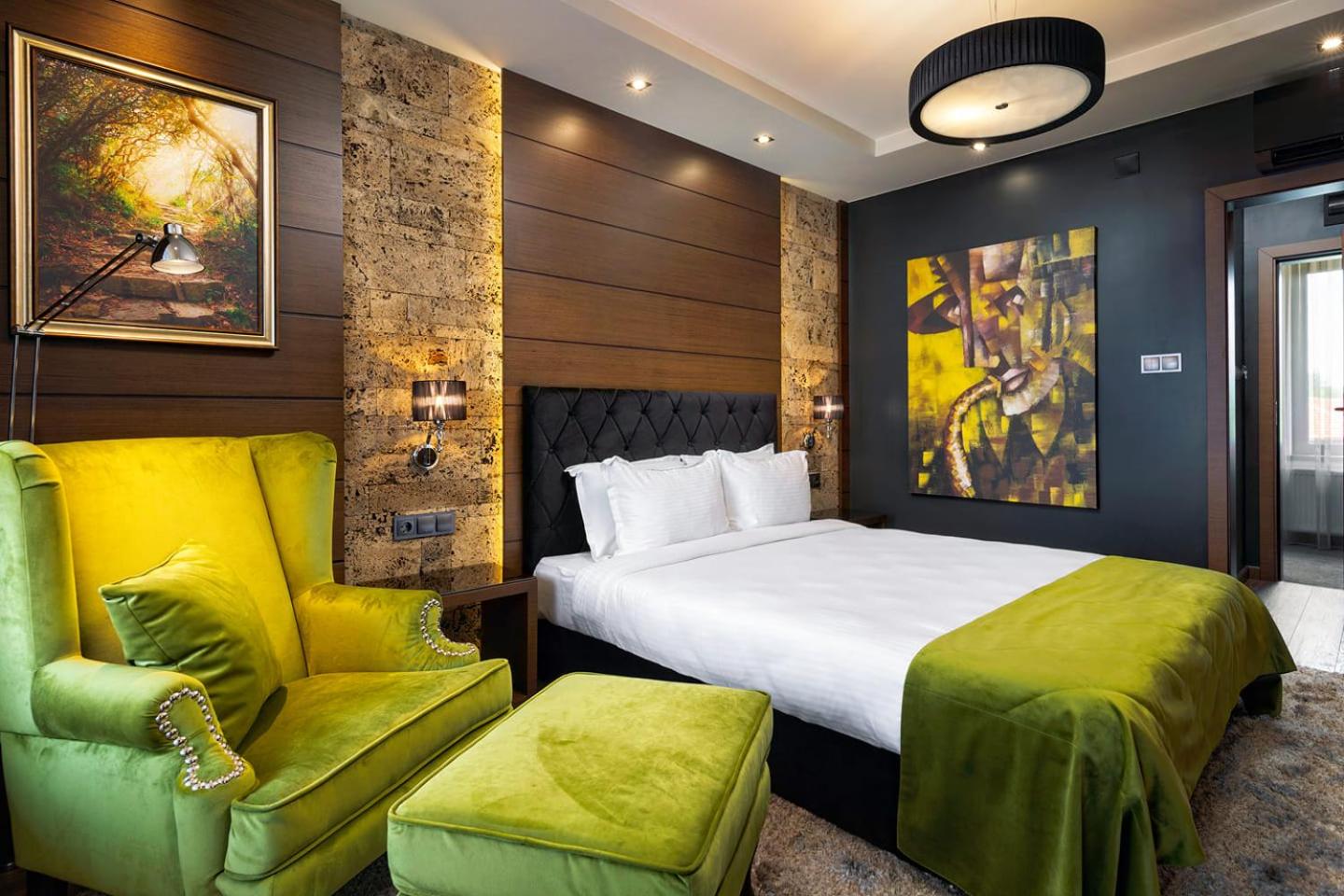 5. Family Hotel Strannopriemnitza