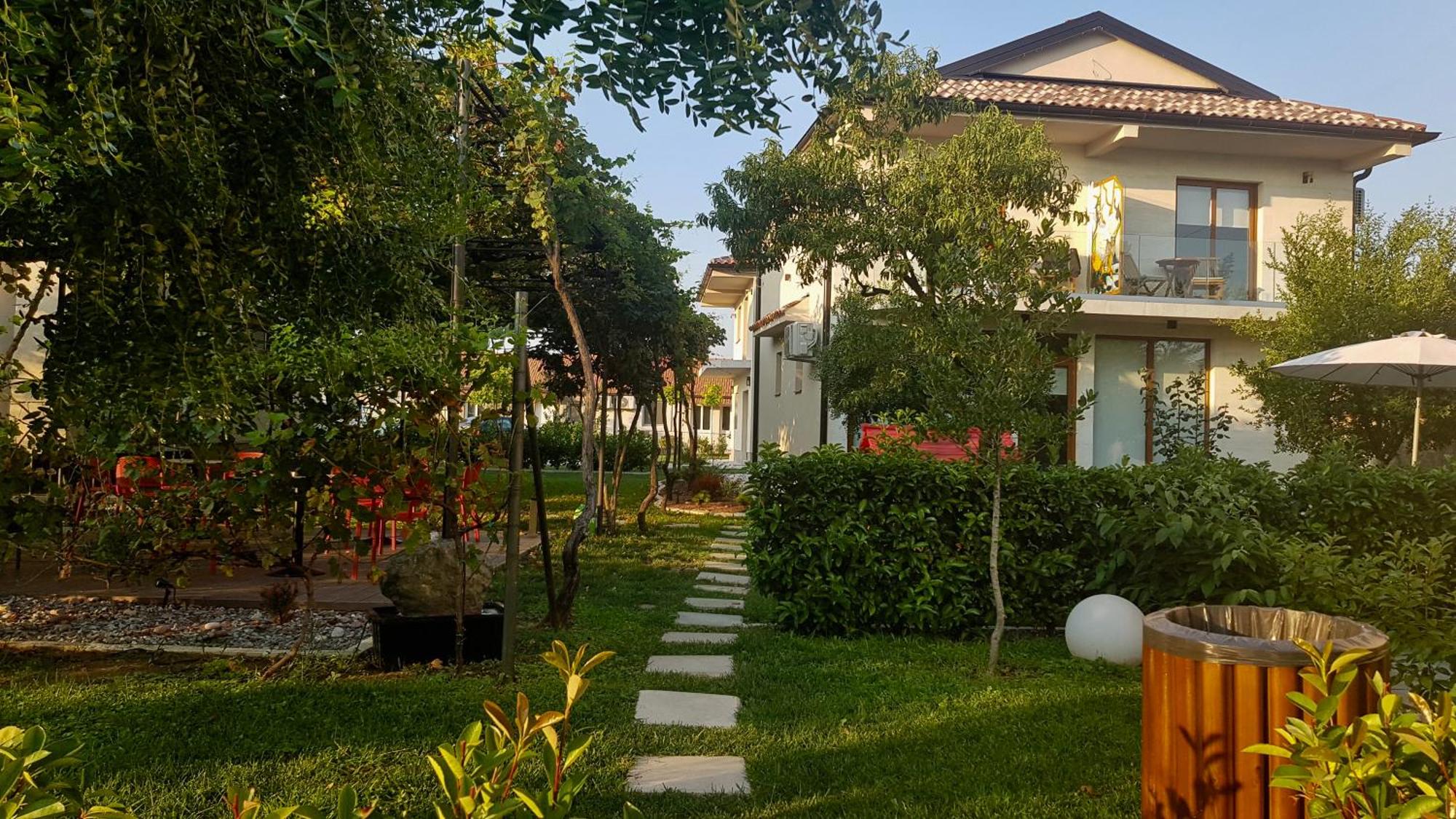 3. Apartments Aerodrom