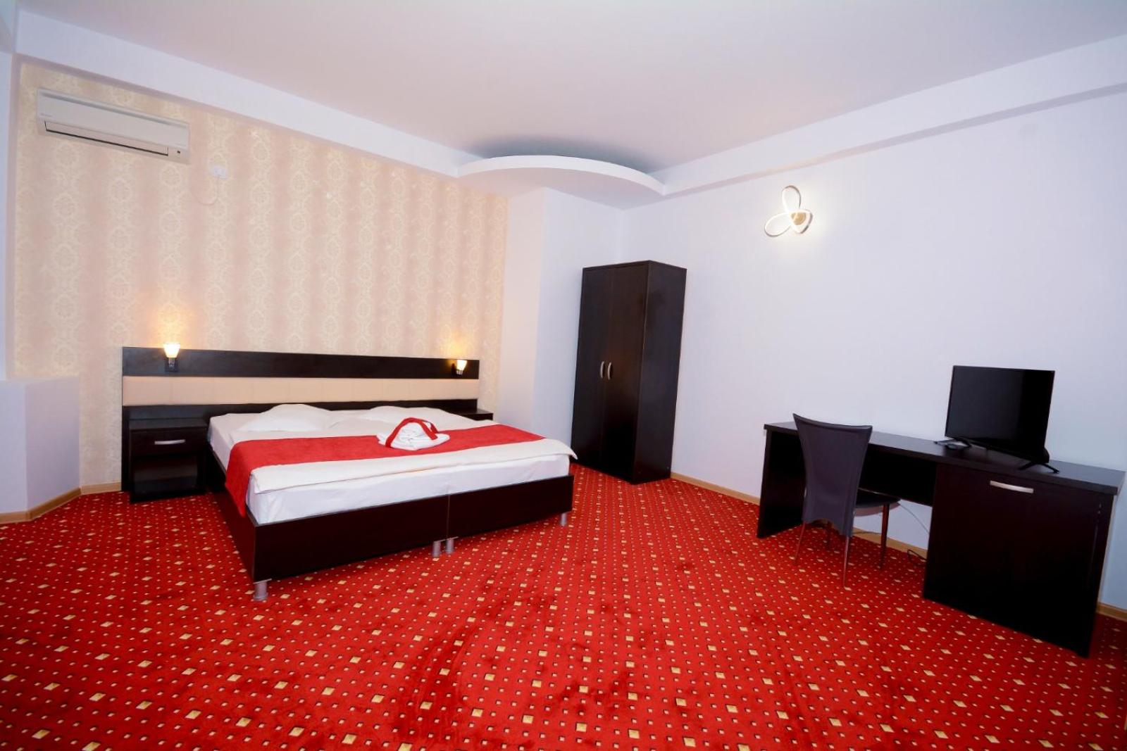8. Hotel Magic City Center