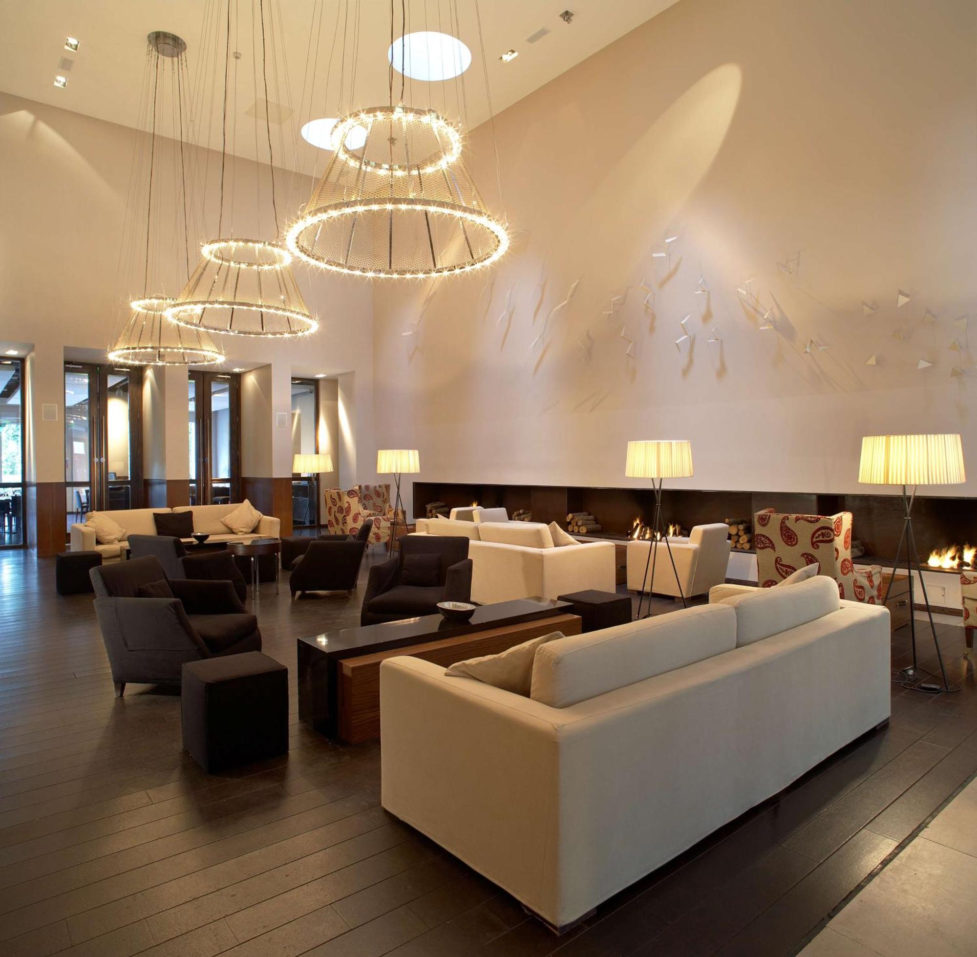 8. Park Plaza Cardiff