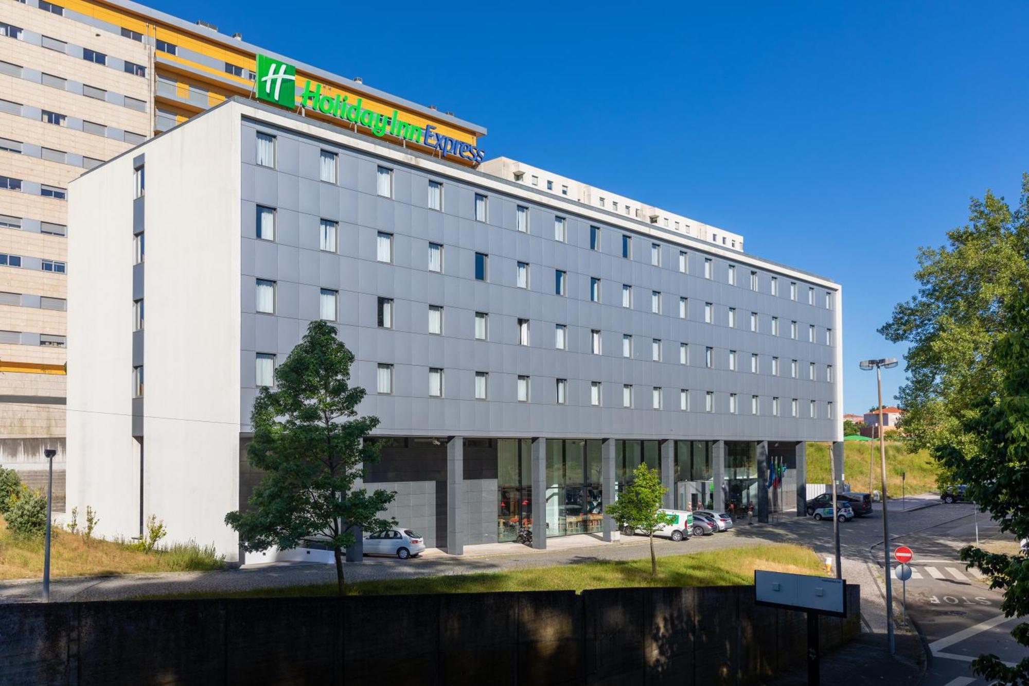 8. Holiday Inn Express Porto Exponor