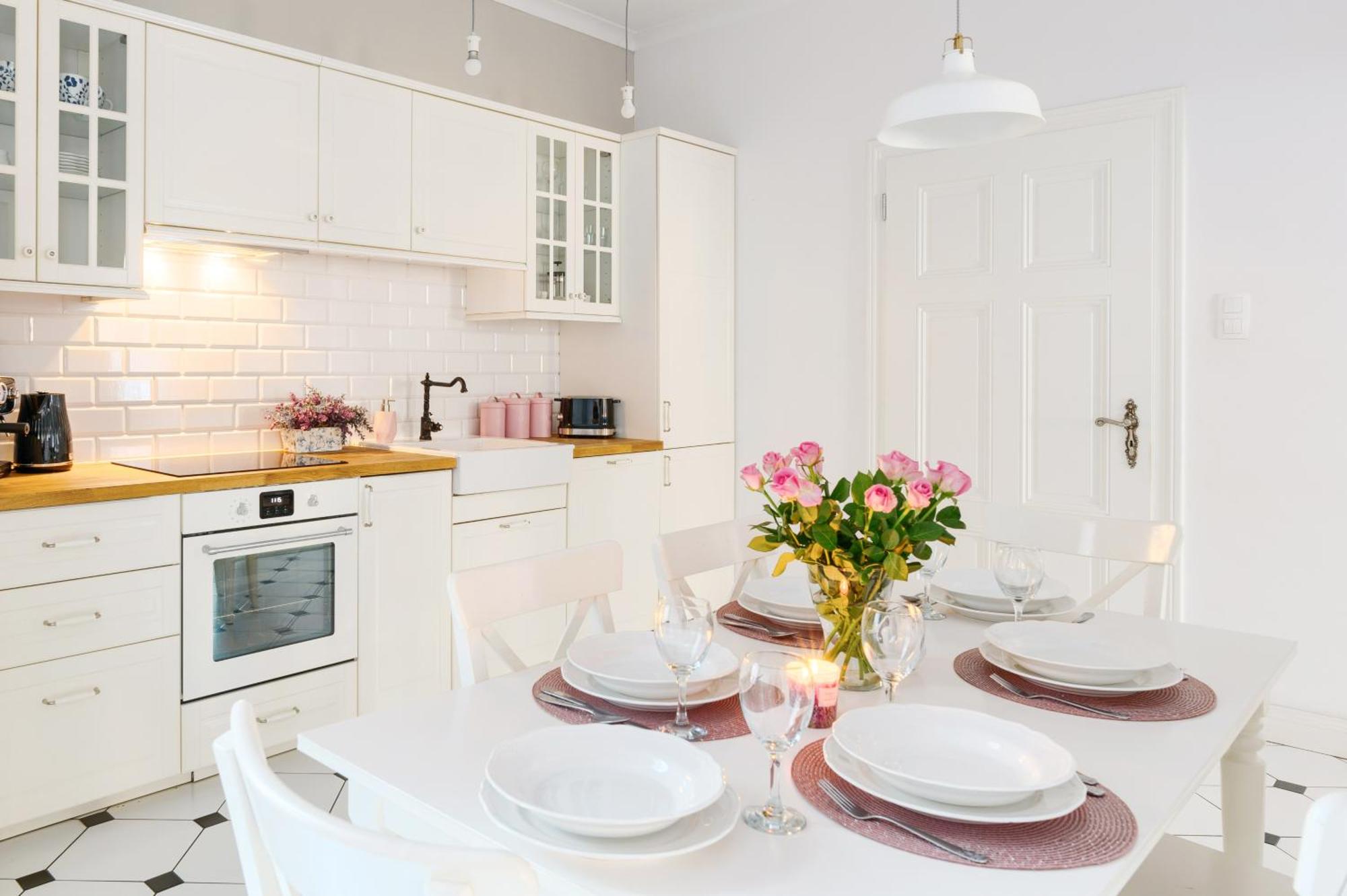 7. Apartament Nowe Miasto - przy Parku Róż