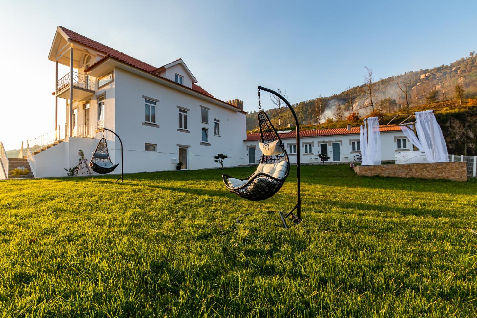 6. Villa Alzira