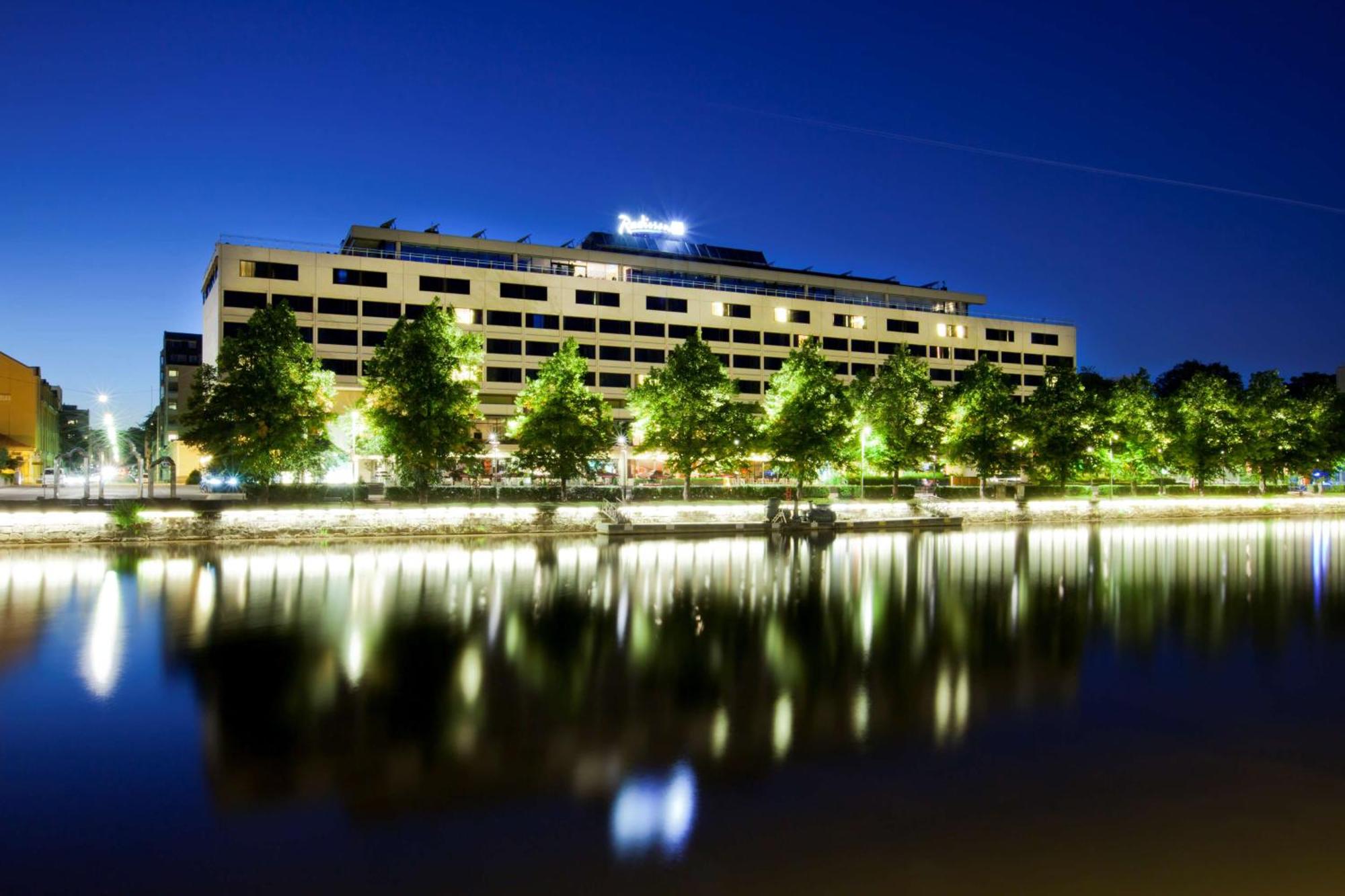 5. Radisson Blu Marina Palace