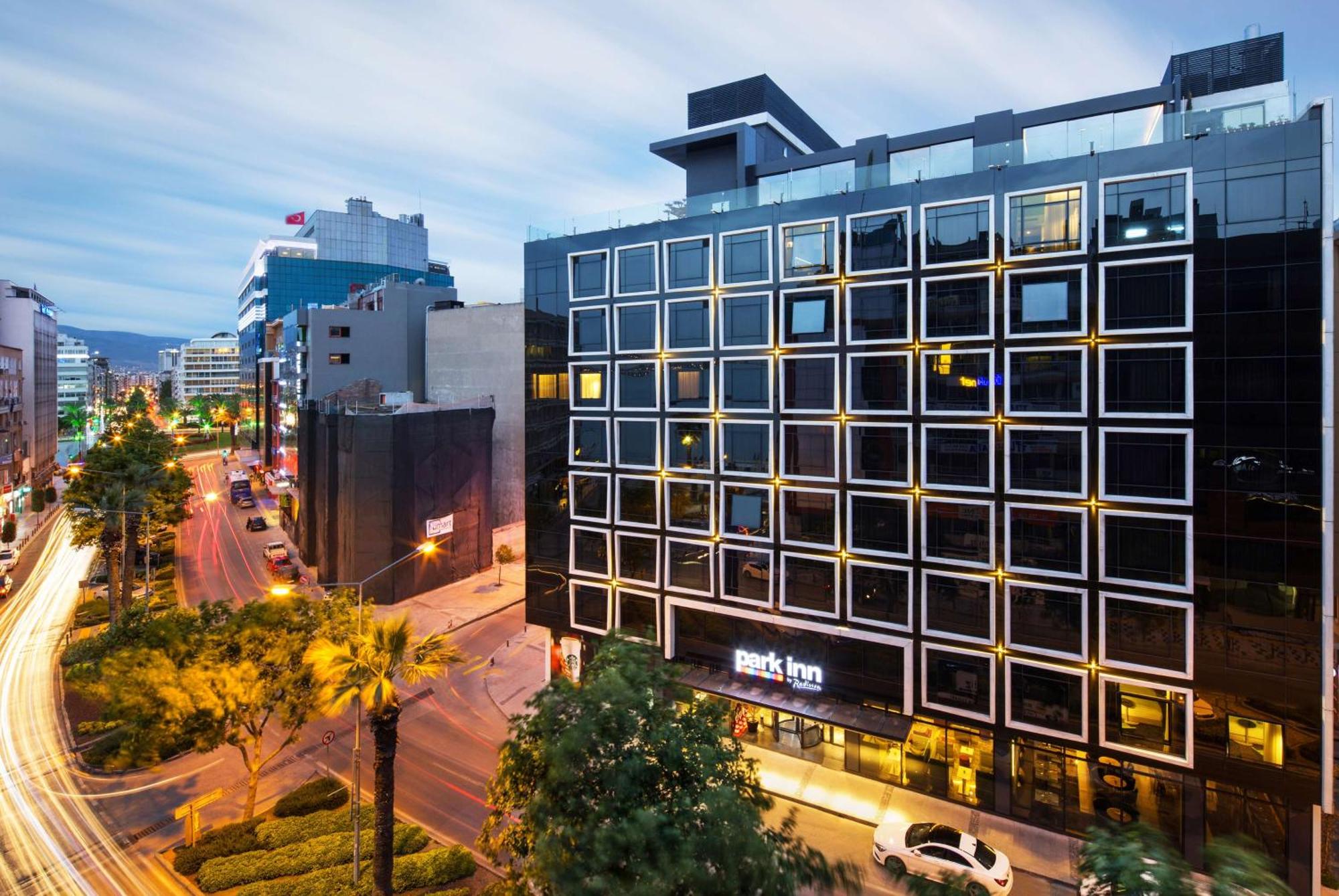 8. Park Inn by Radisson Izmir