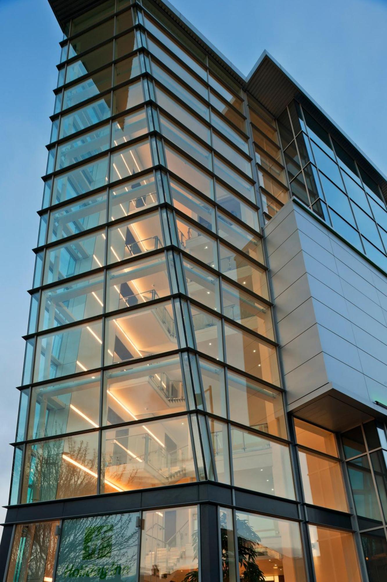 10. Holiday Inn Derby - Riverlights