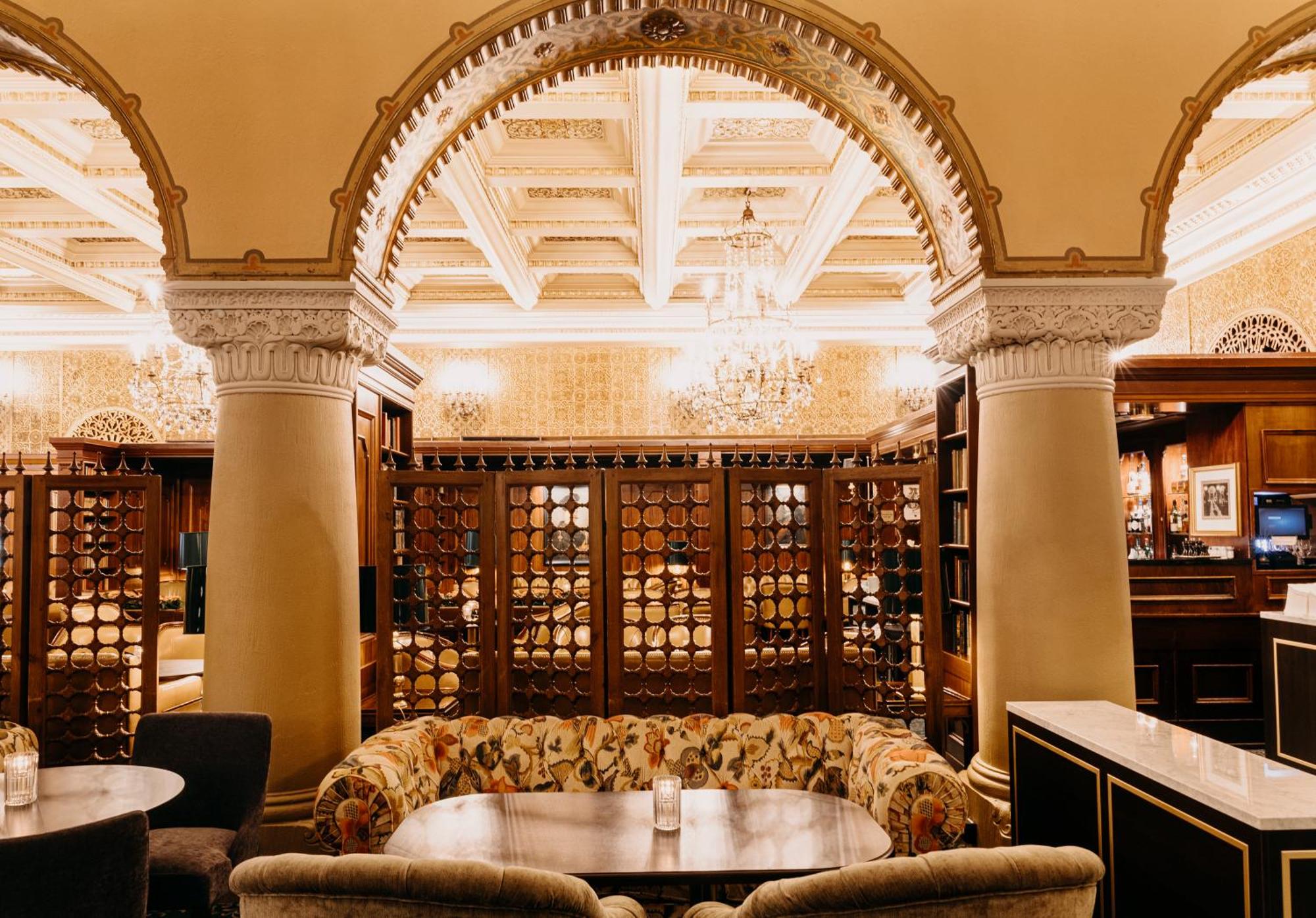 9. Hotel Bristol