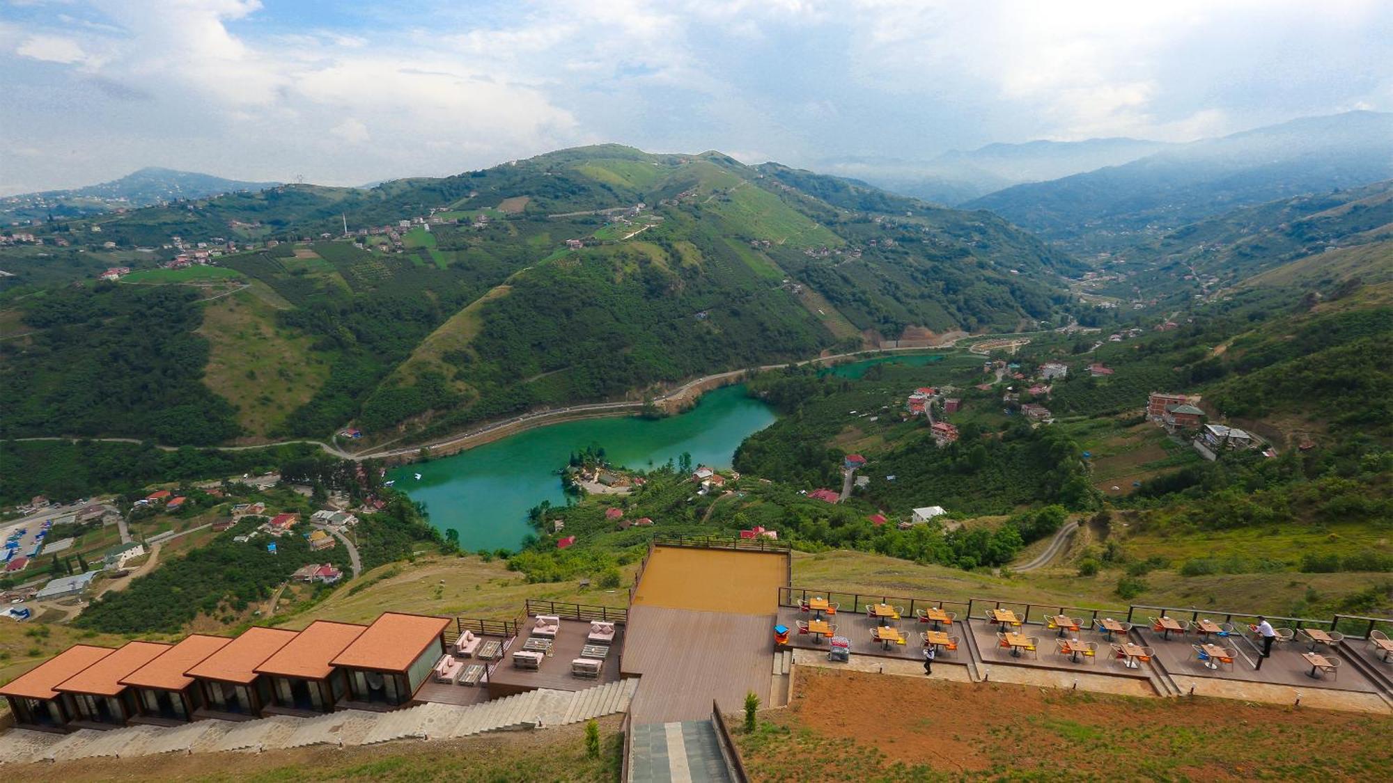 1. Sera Lake Resort