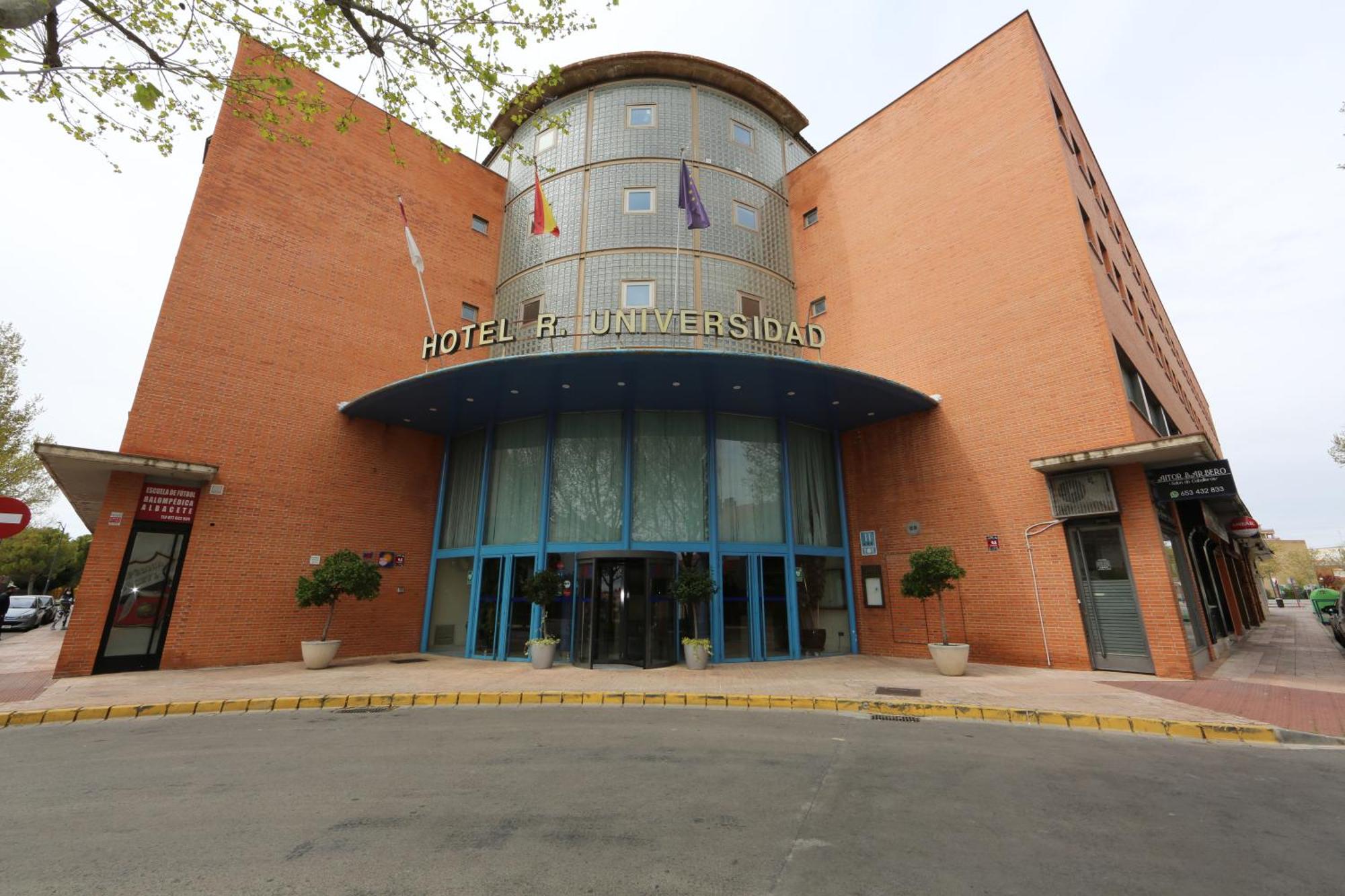 6. Universidad