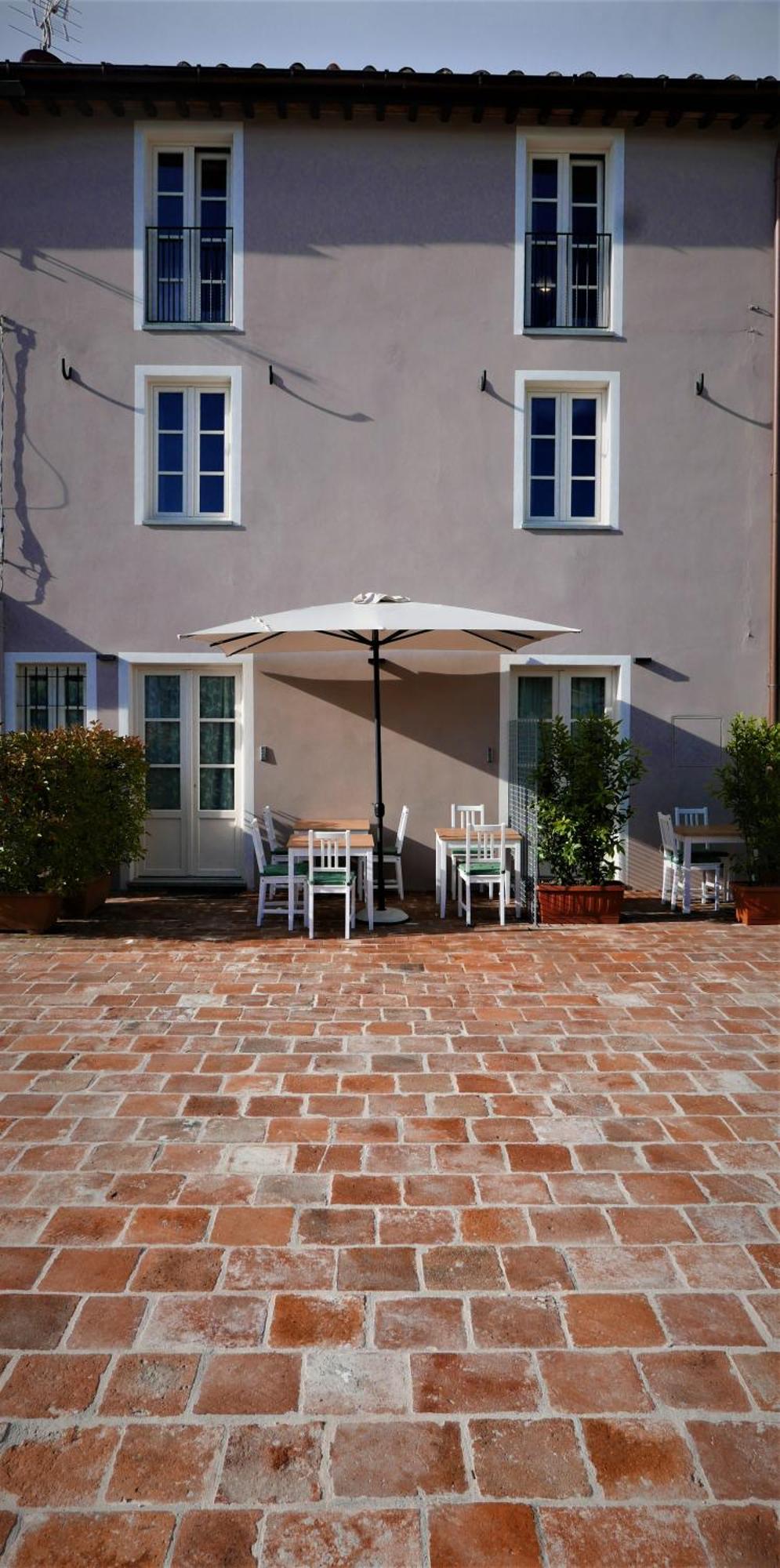 Top 10 Places To Stay in Lucca