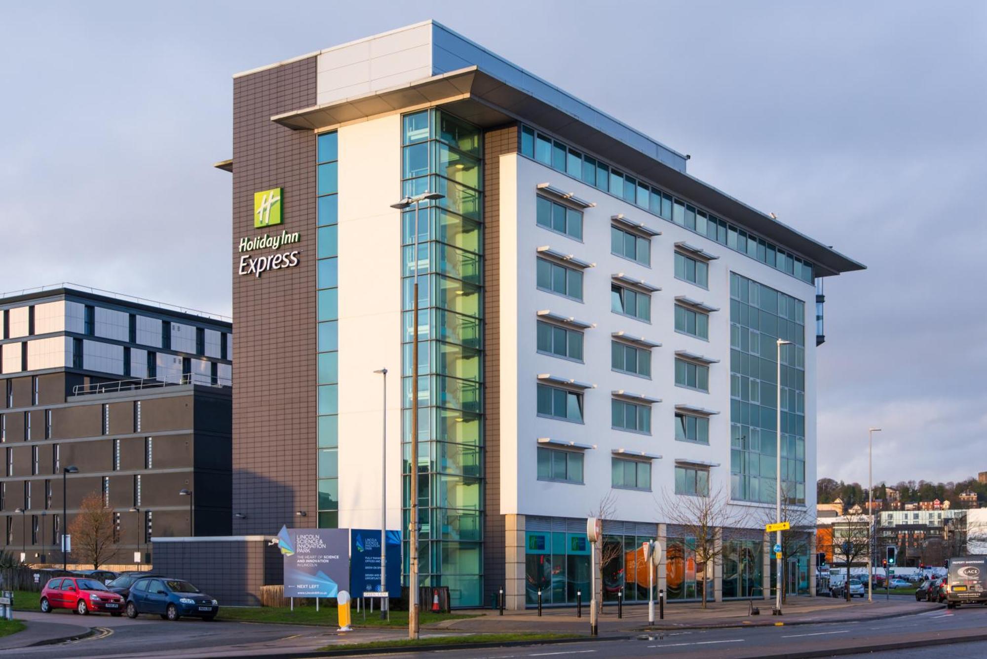 2. Holiday Inn Express Lincoln City Centre