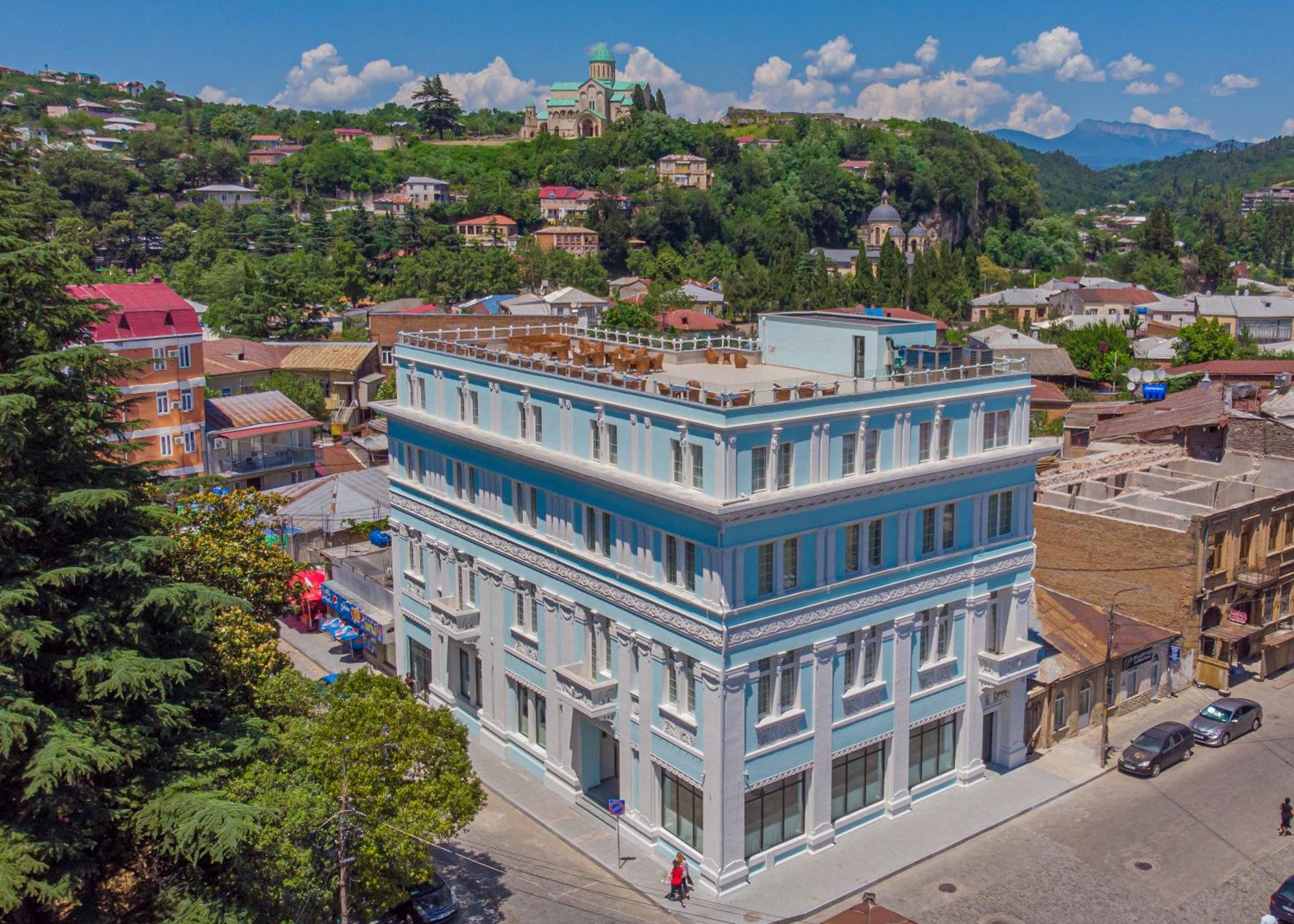 1. Newport Hotel Kutaisi
