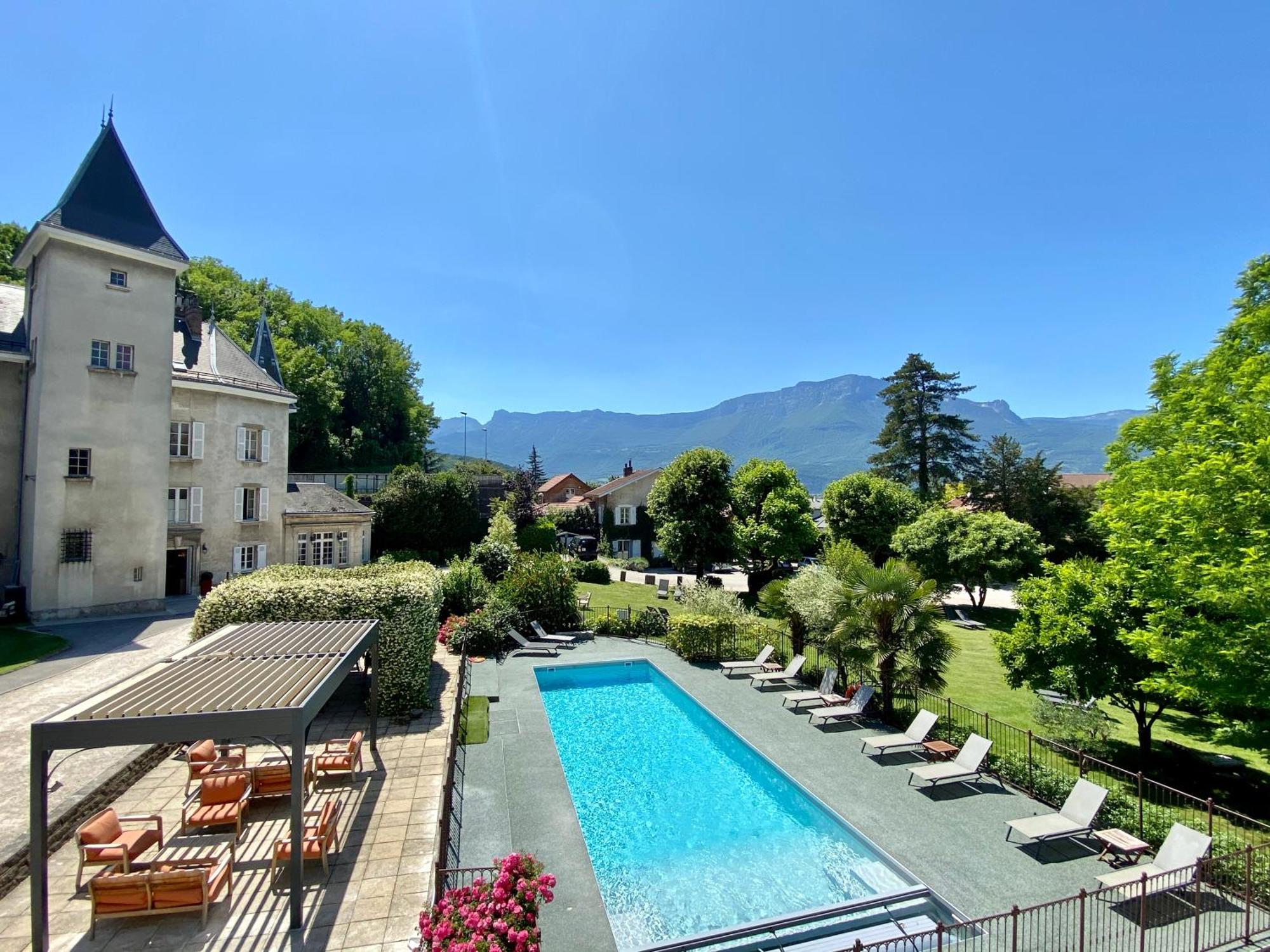 10. Chateau de la Commanderie