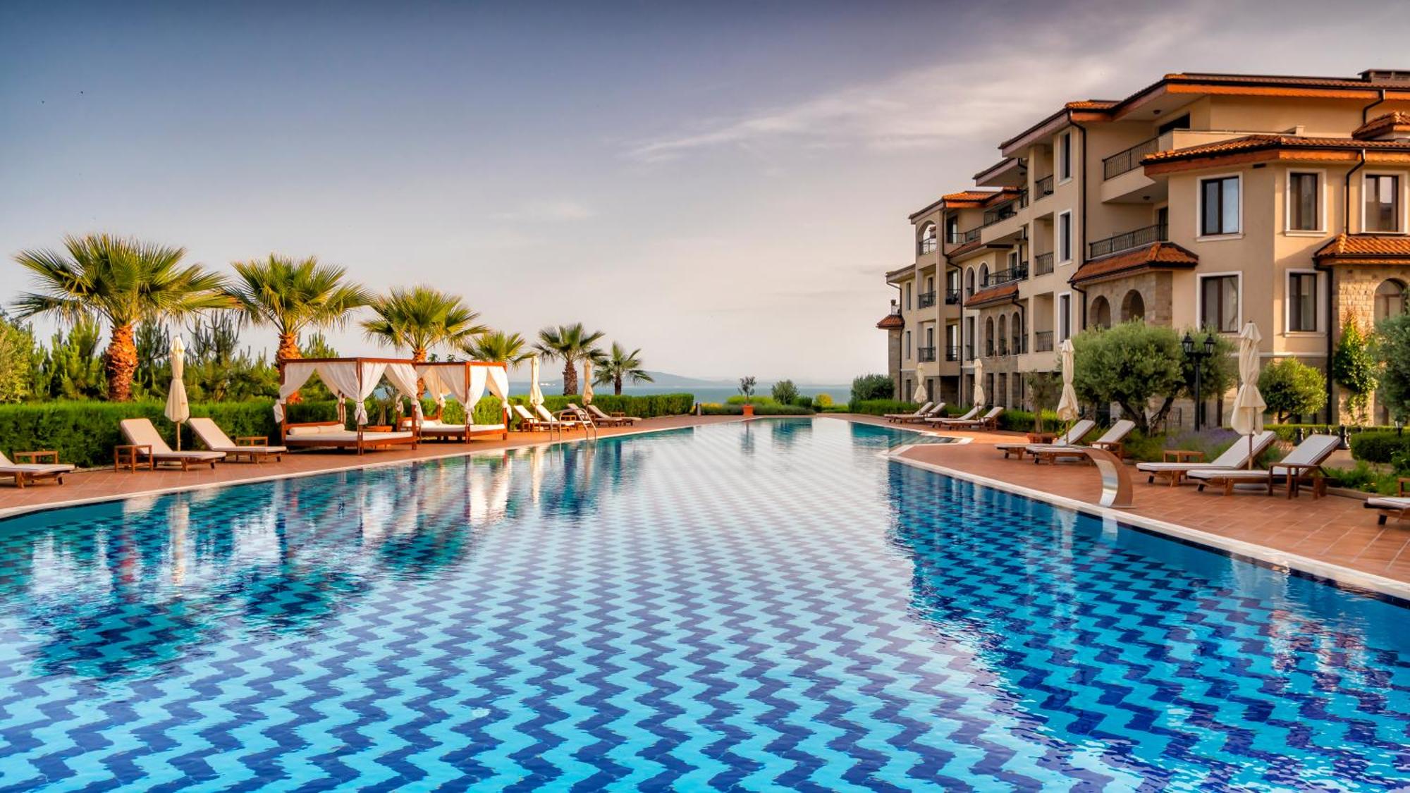 9. Burgas Beach Resort Apartments