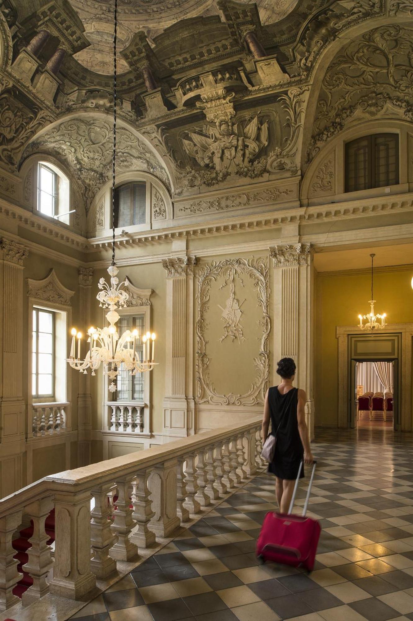 5. Hotel Leonessa