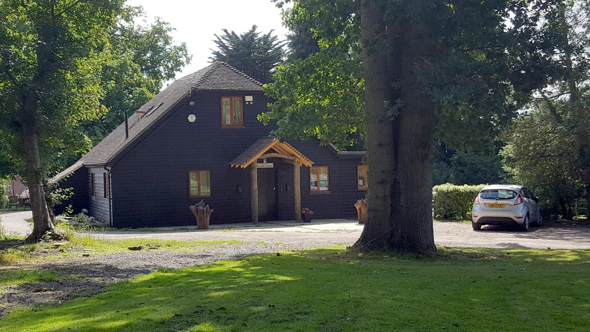 8. Oakside Lodge B&B