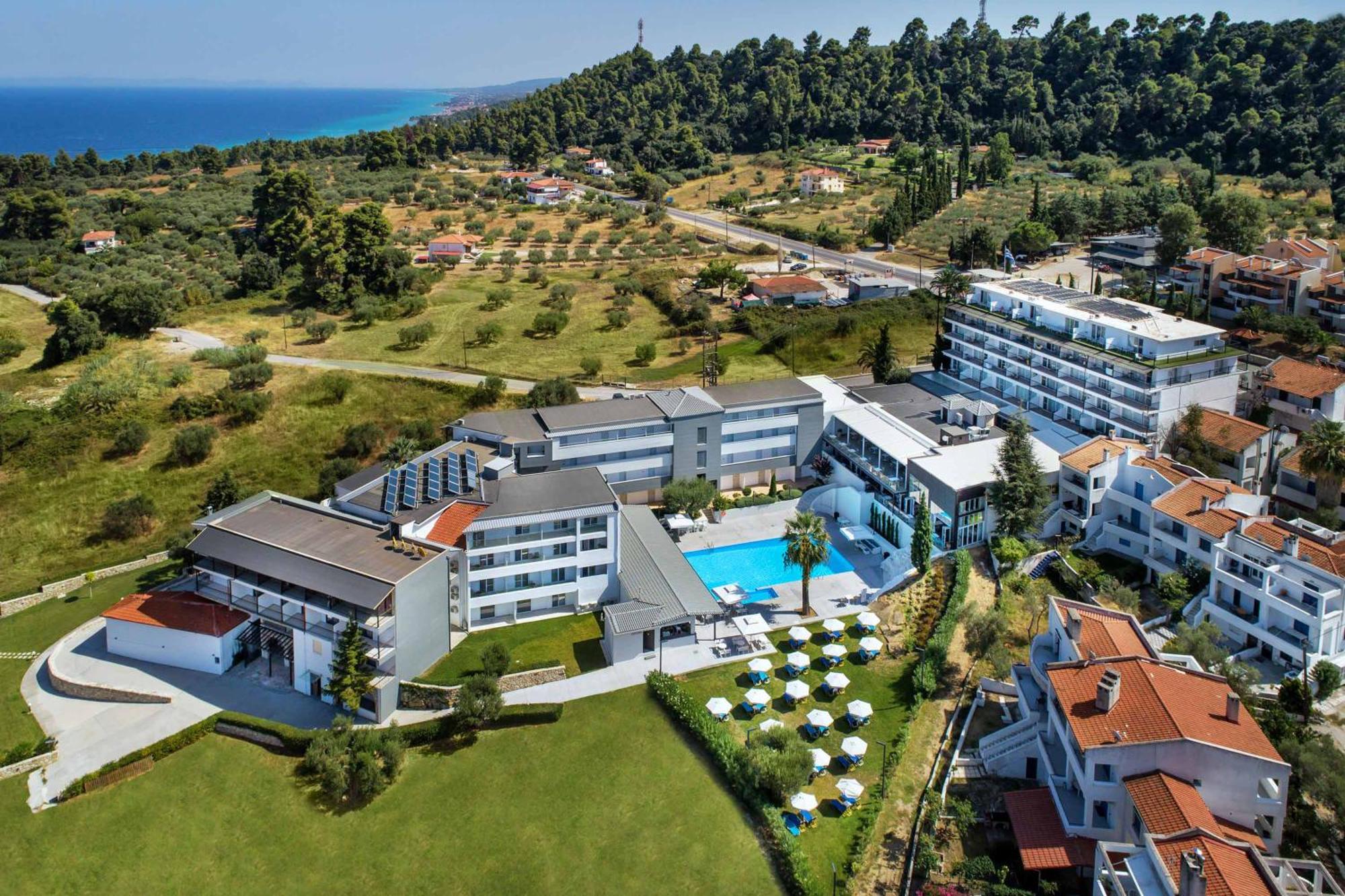 8. Helios Blue Villas Kassandra