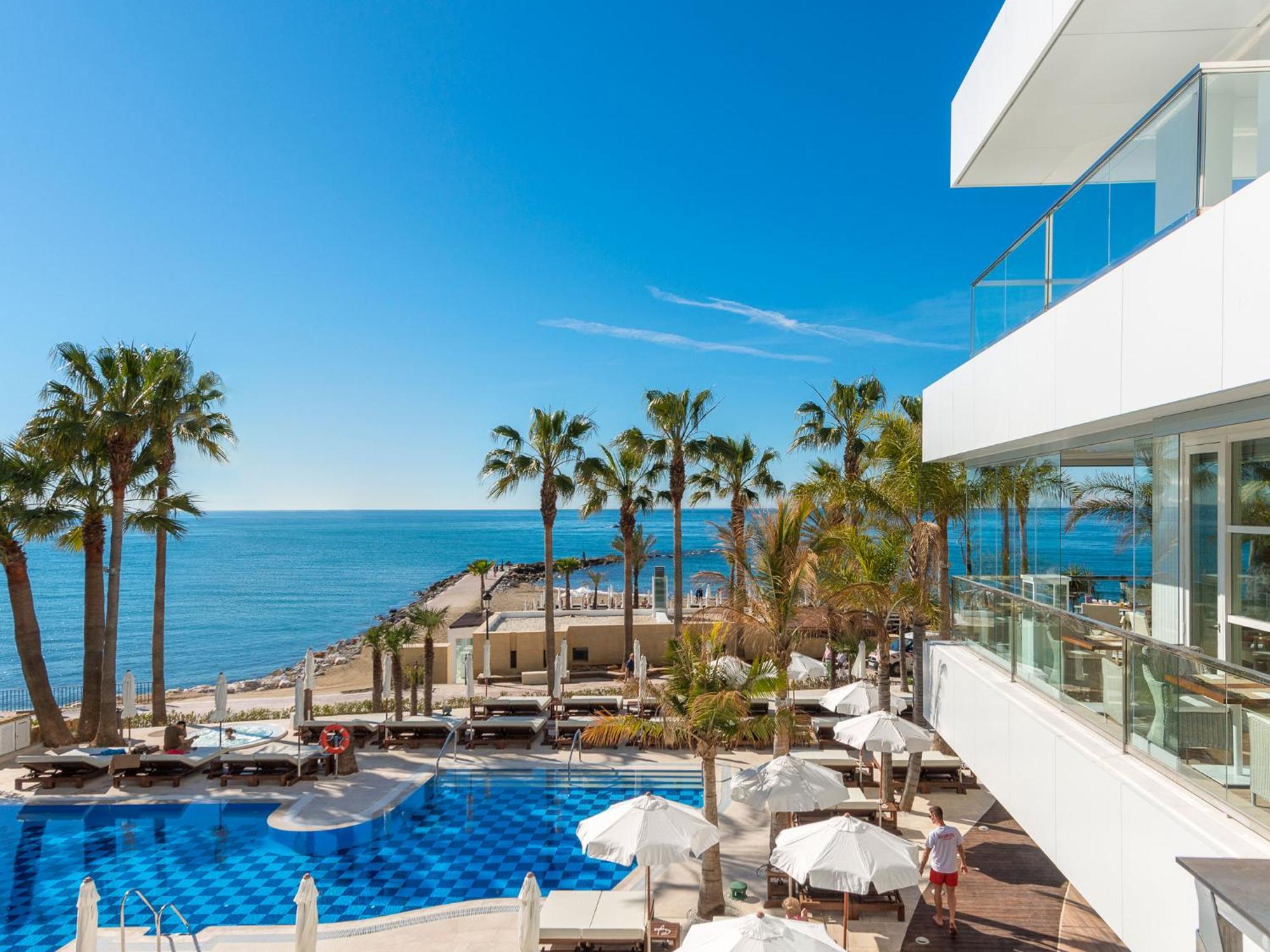 2. Amàre Beach Hotel Marbella