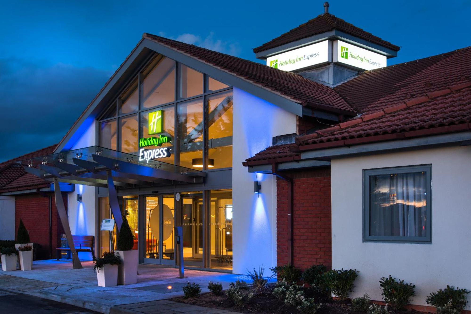 10. Holiday Inn Express Portsmouth - North