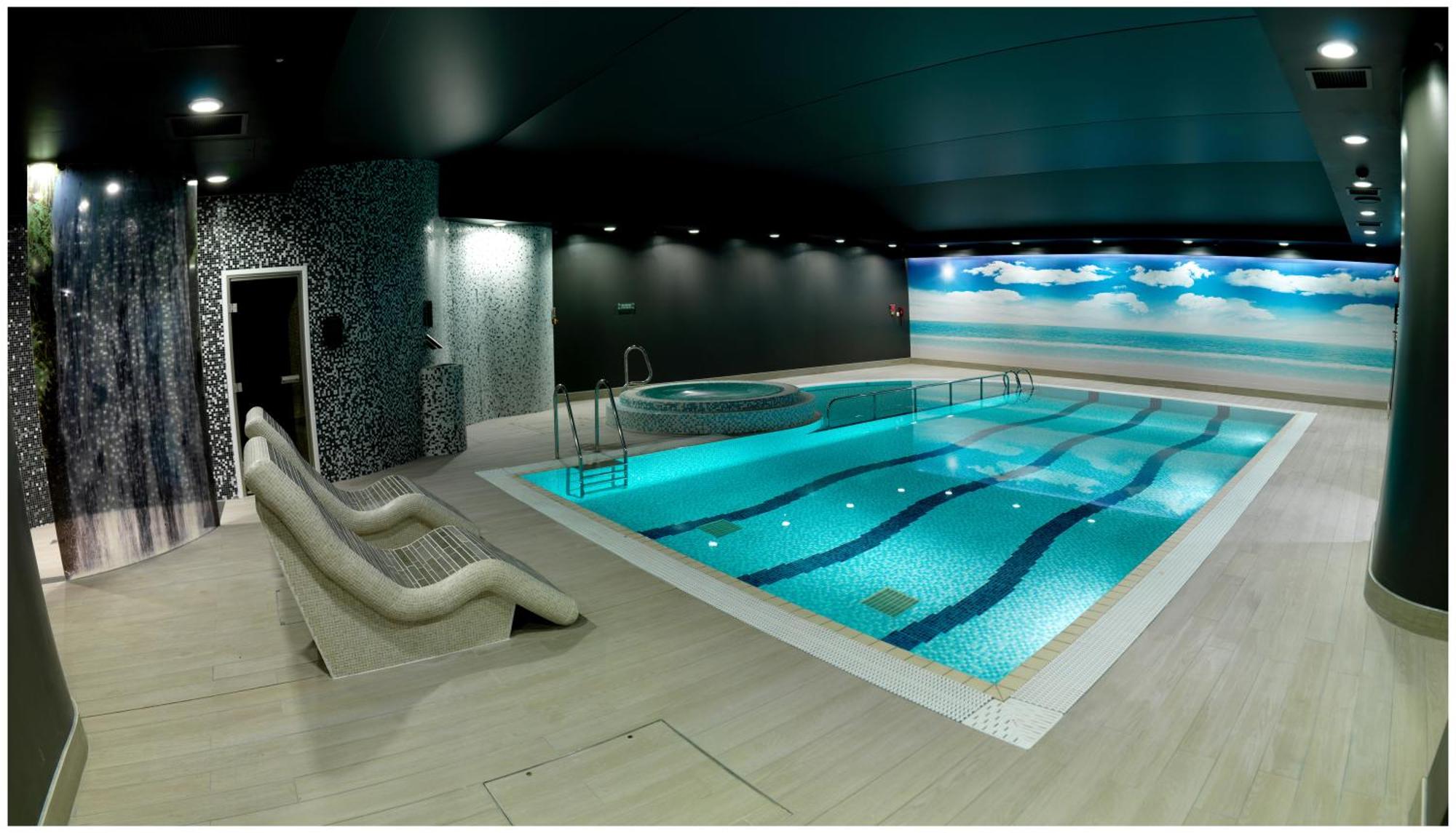 3. Crowne Plaza Nottingham