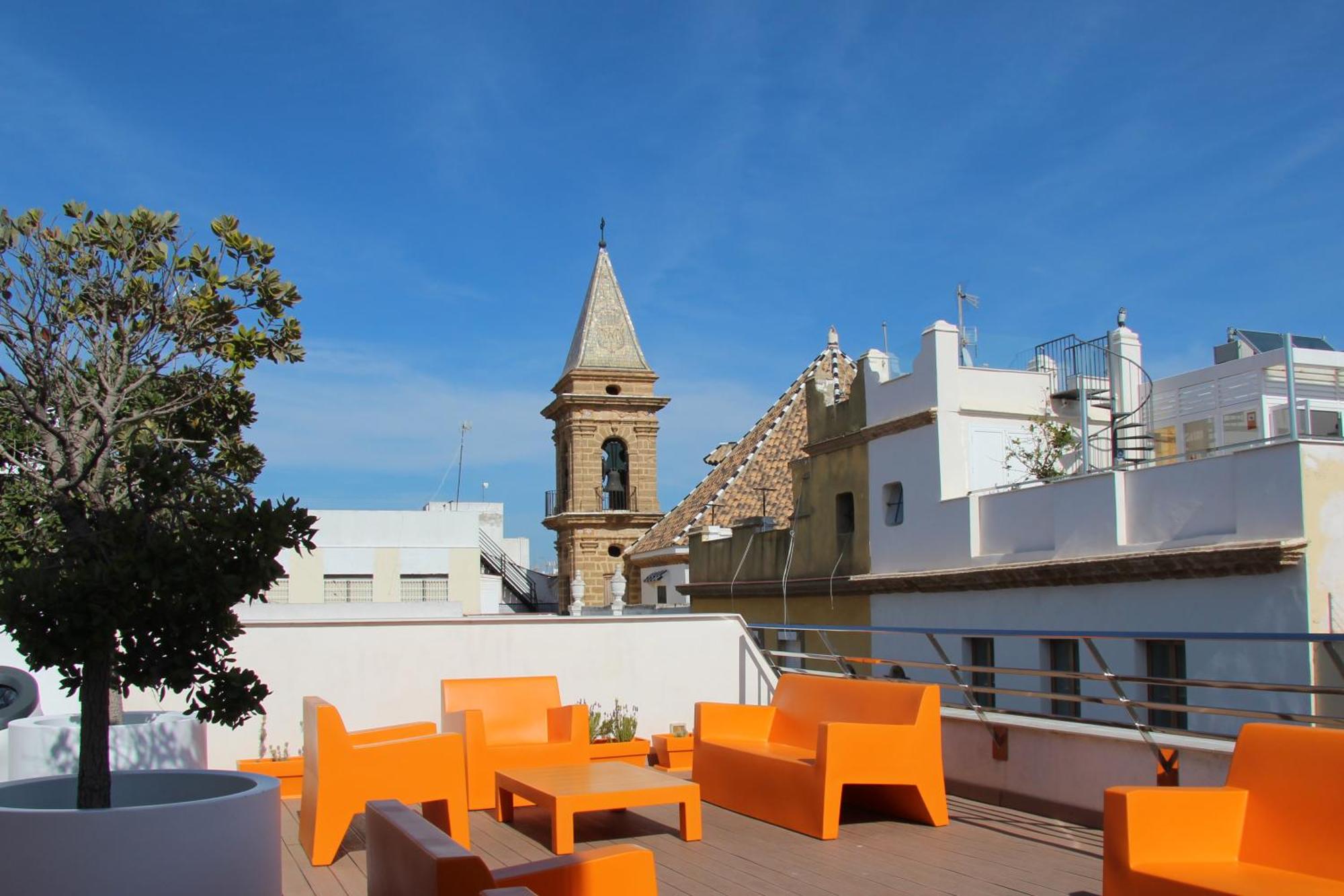 8. Apartamentos Maier