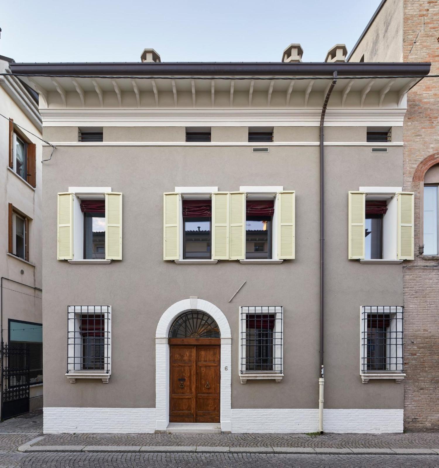 7. Casa Gugu