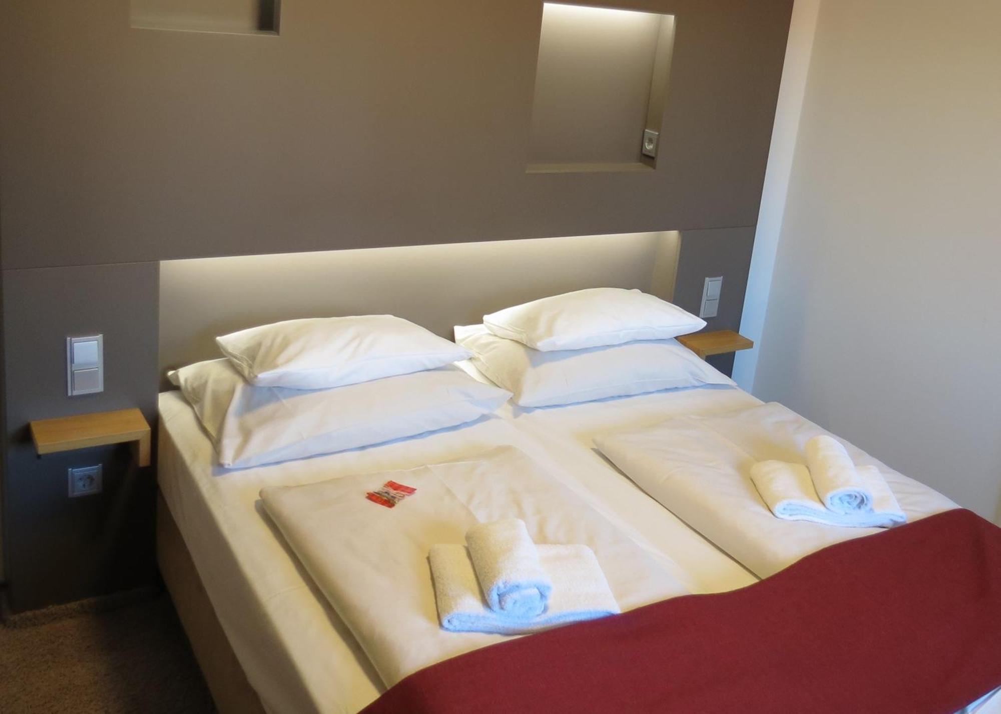 4. Hotel Neuthor