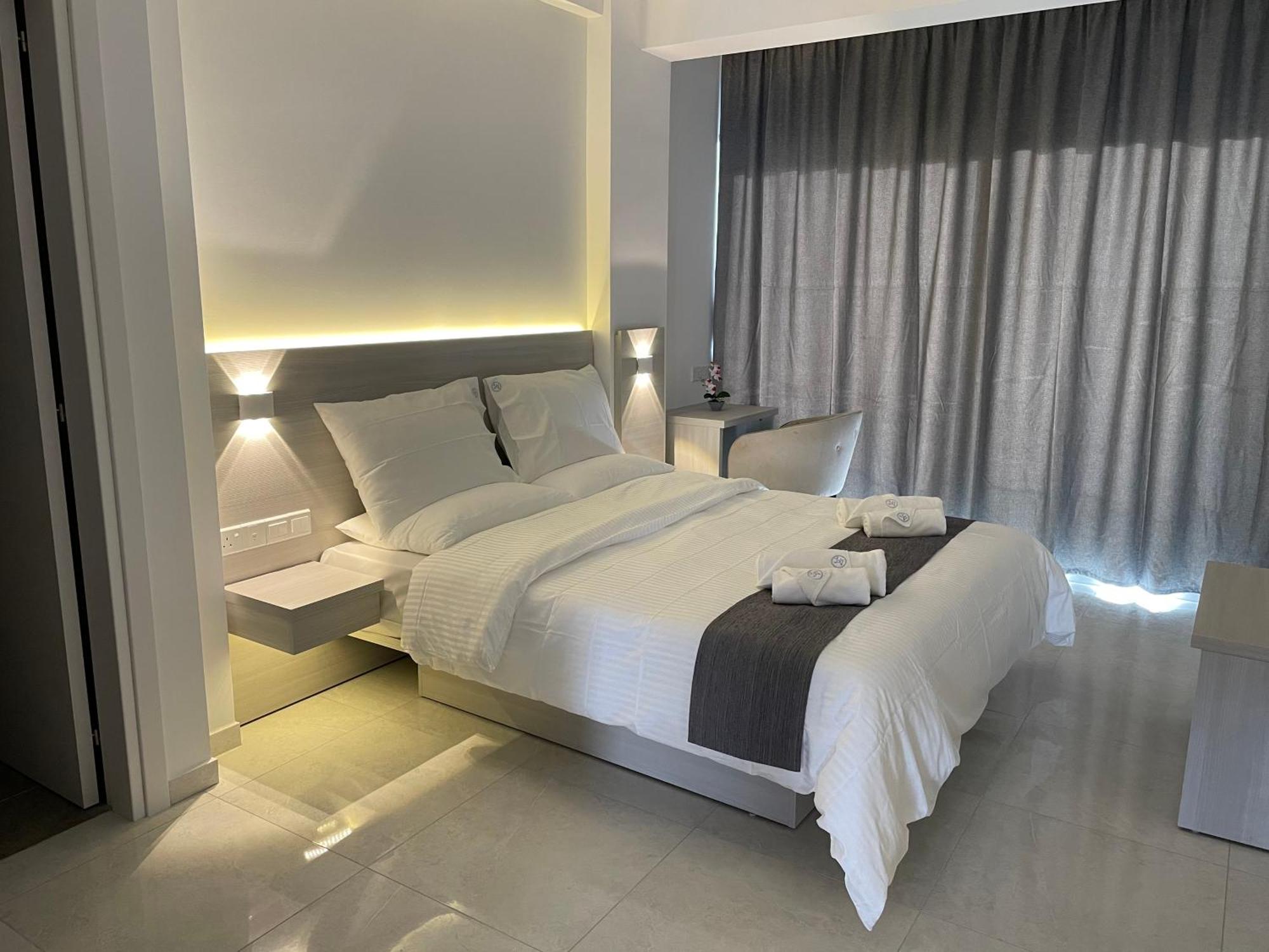 3. La Veranda De Larnaca Hotel