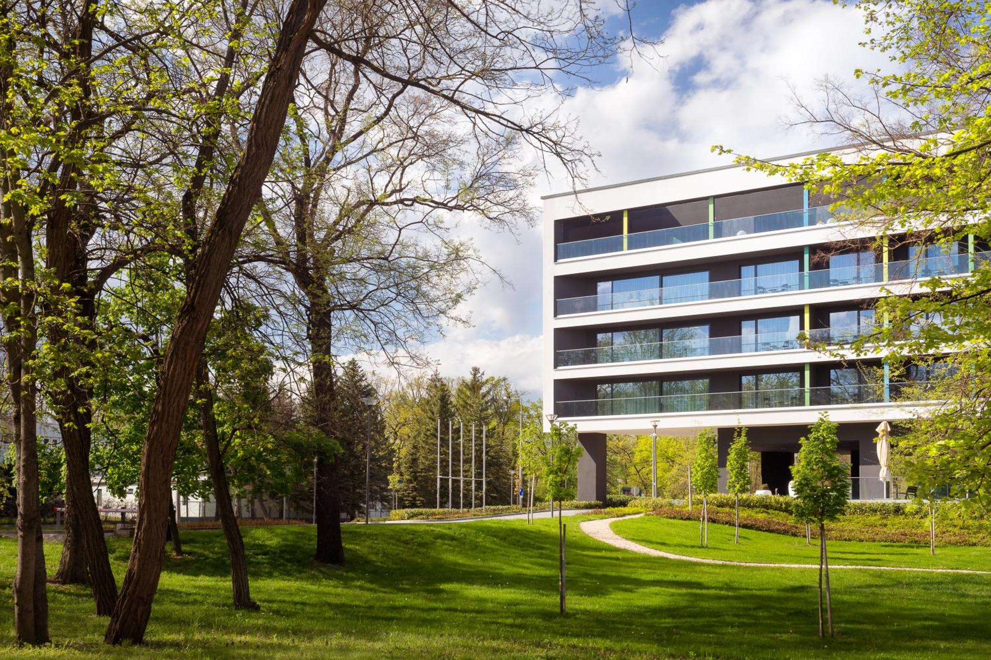 4. Hunguest Hotel Sosto