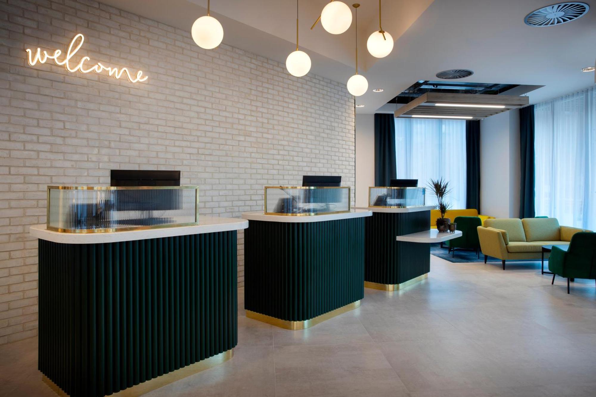 2. Leonardo Hotel Bristol City