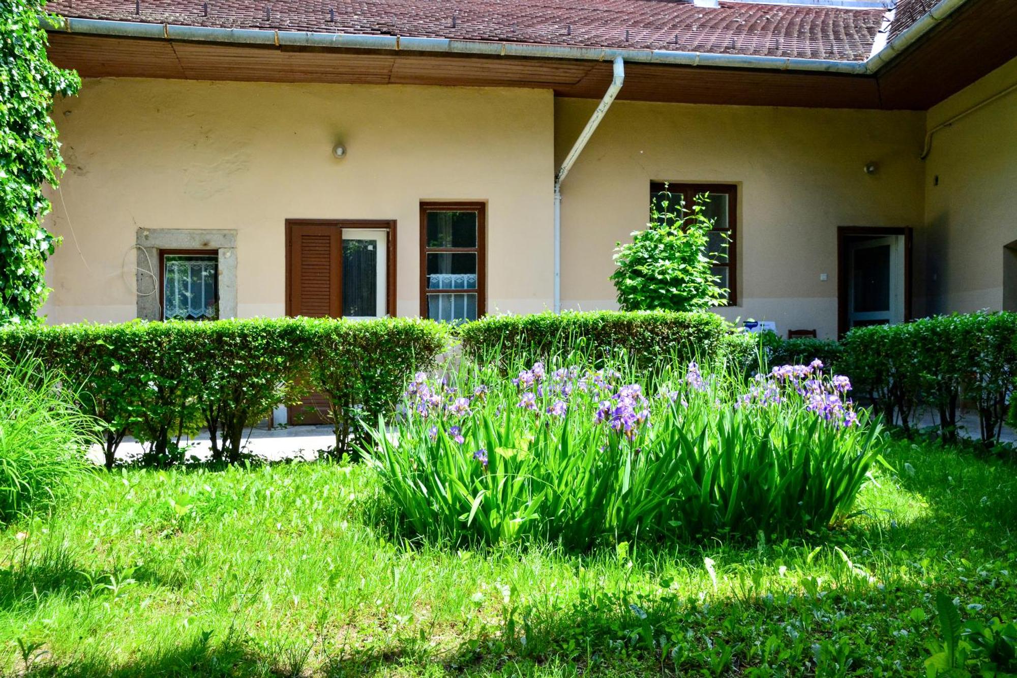 4. Hotel Imola Udvarház