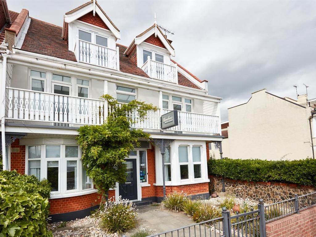 3. Hamiltons Boutique Accommodation