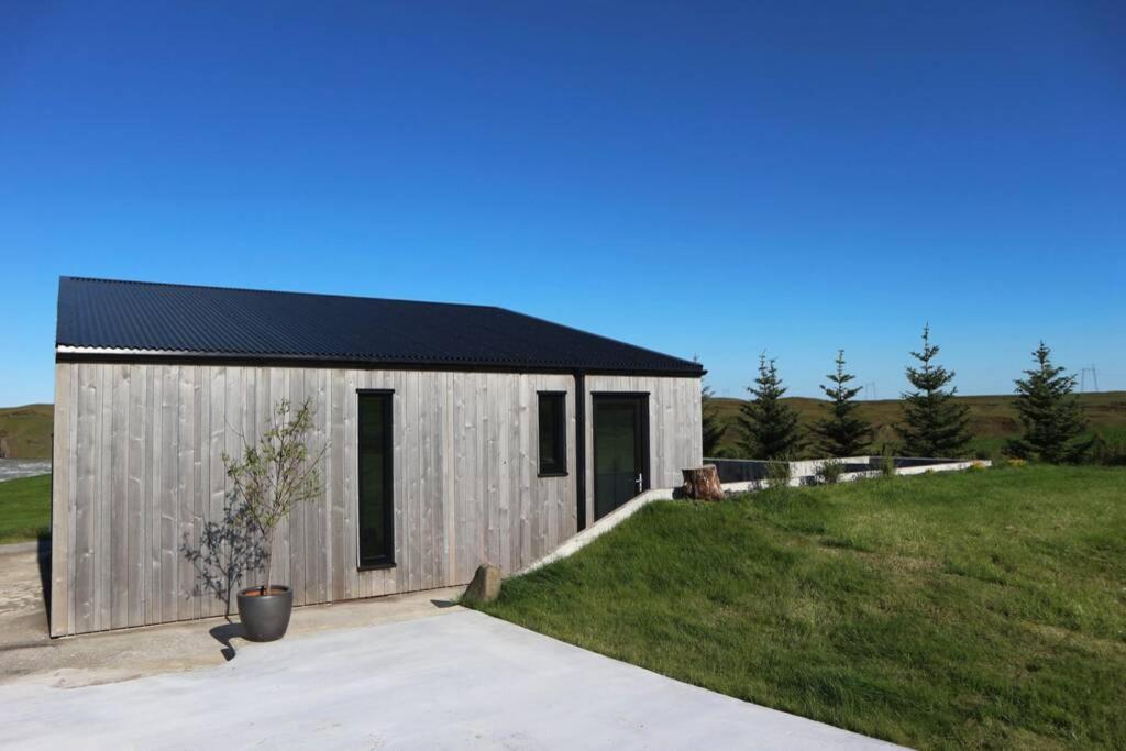 乌尔里达瀑布旅舍(Urriðafoss Waterfall Lodges)